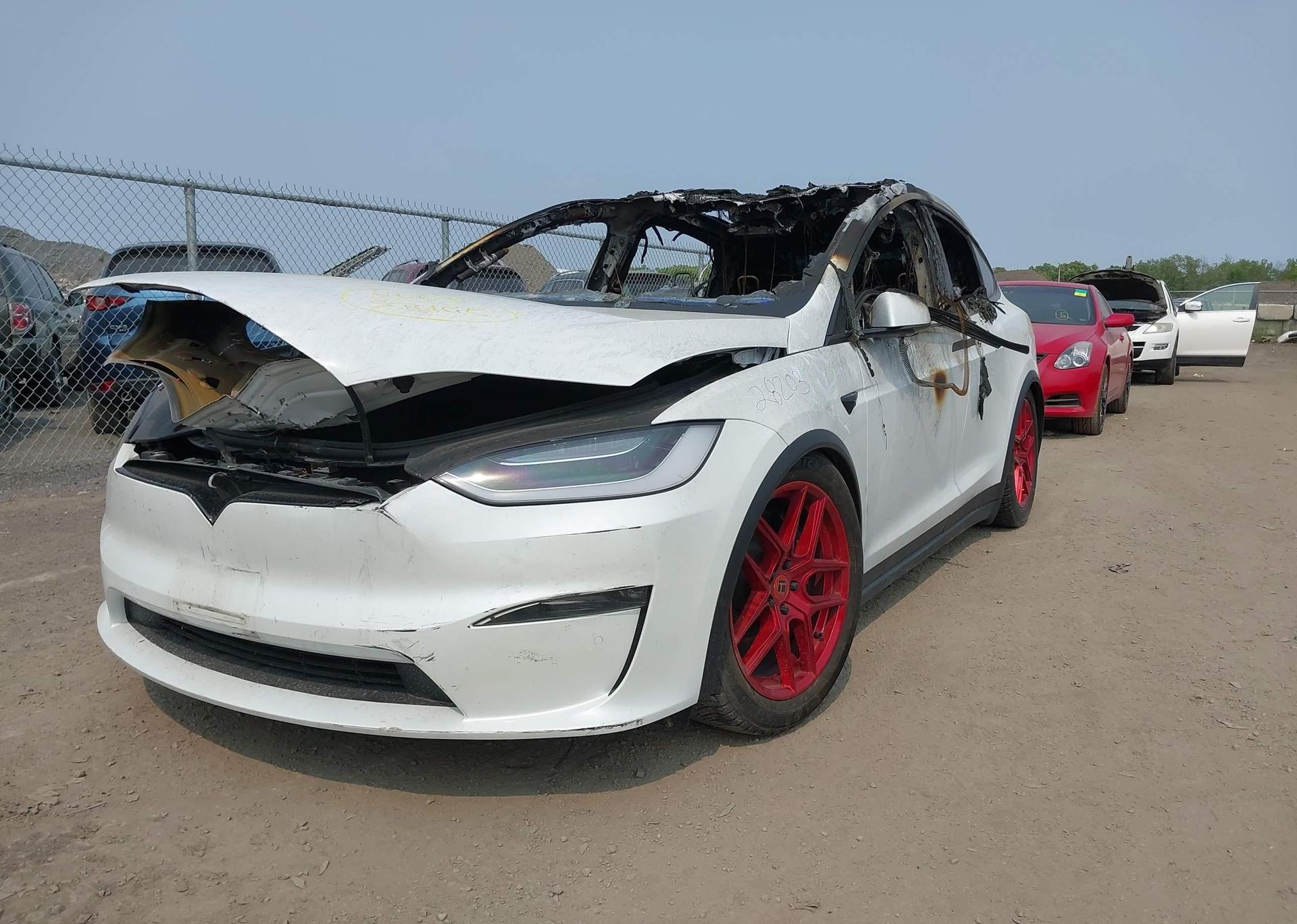 2023 TESLA MODEL X