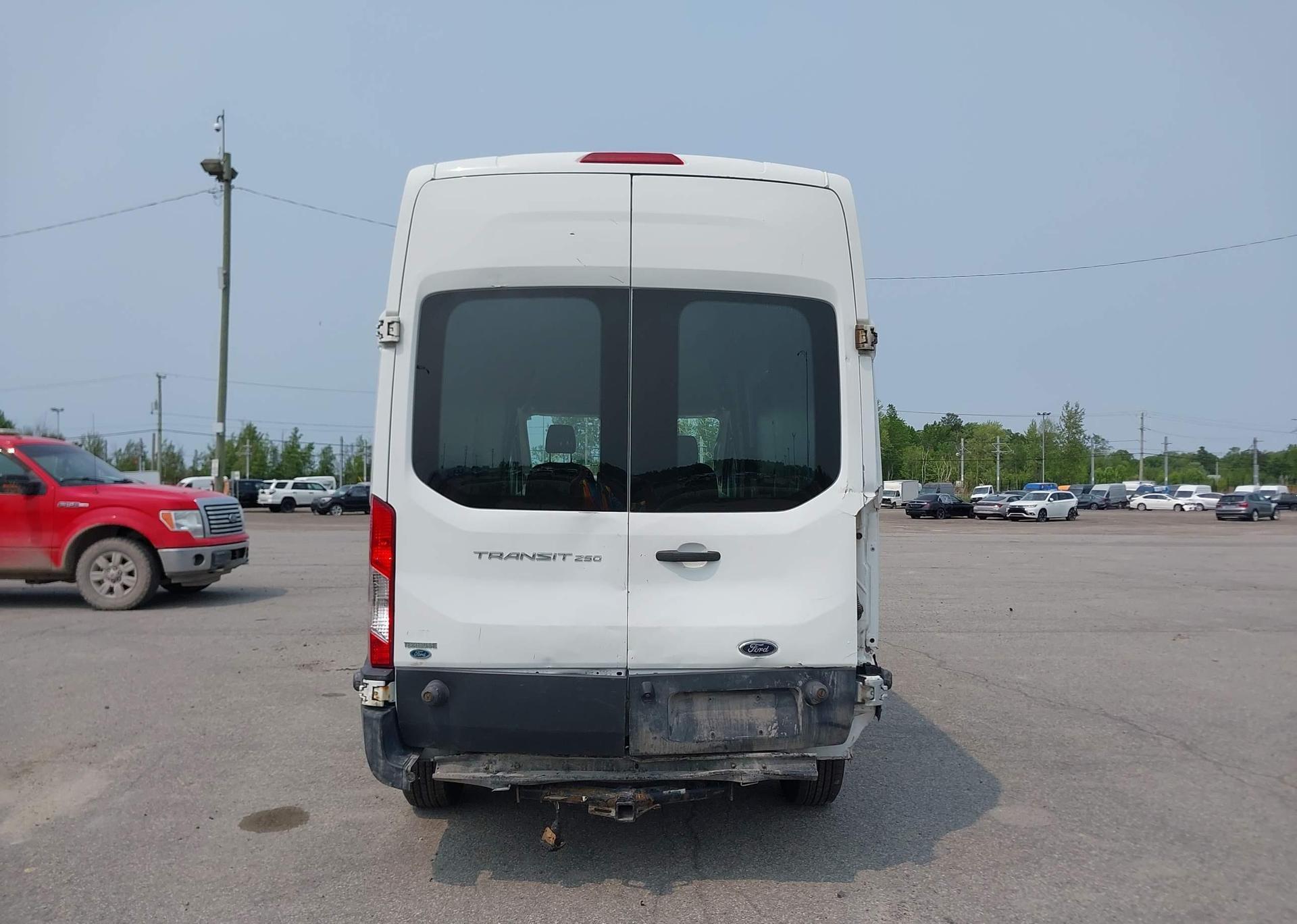 2017 FORD TRANSIT-250