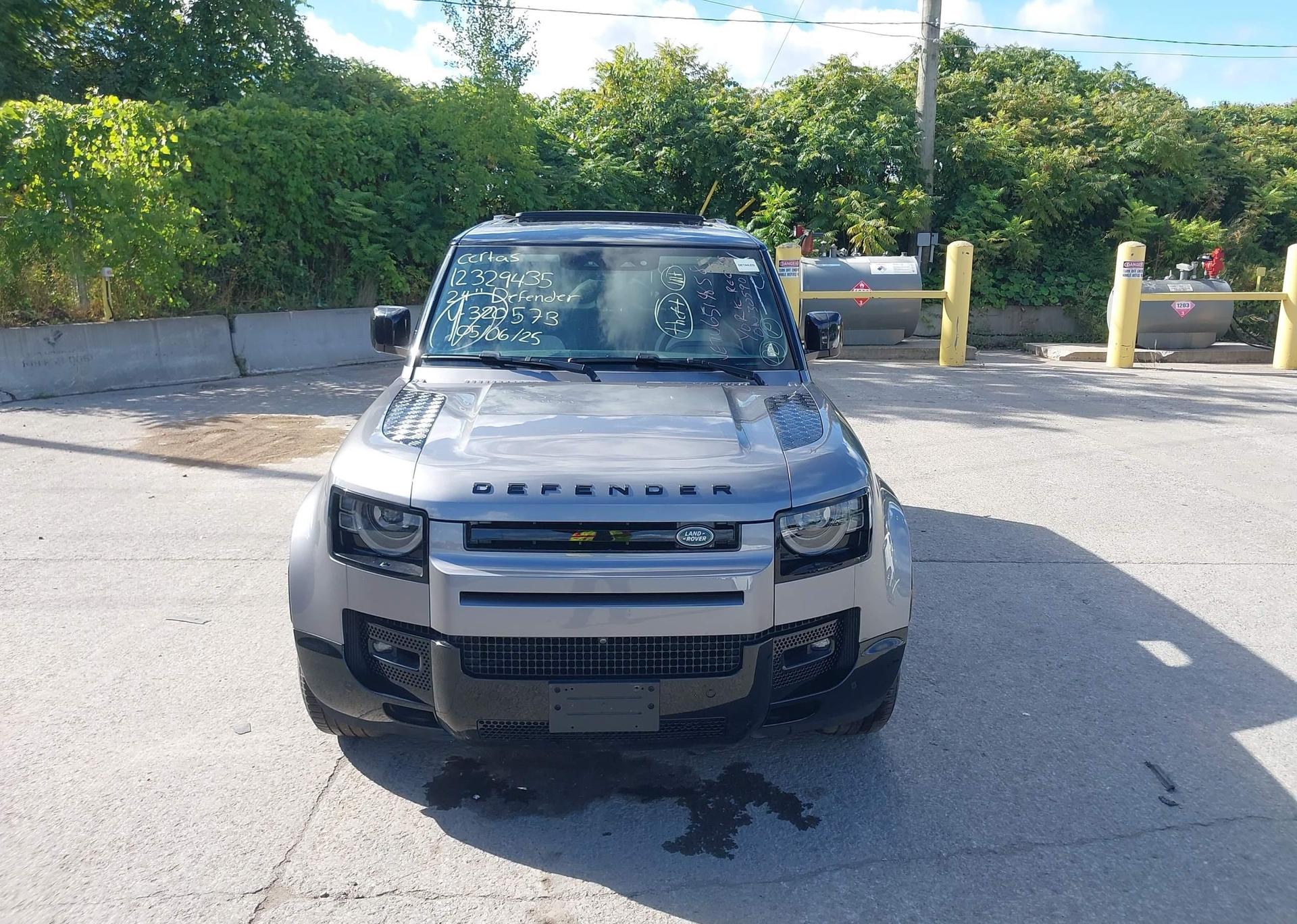 2024 LAND ROVER DEFENDER 110 X-DYNAMIC SE