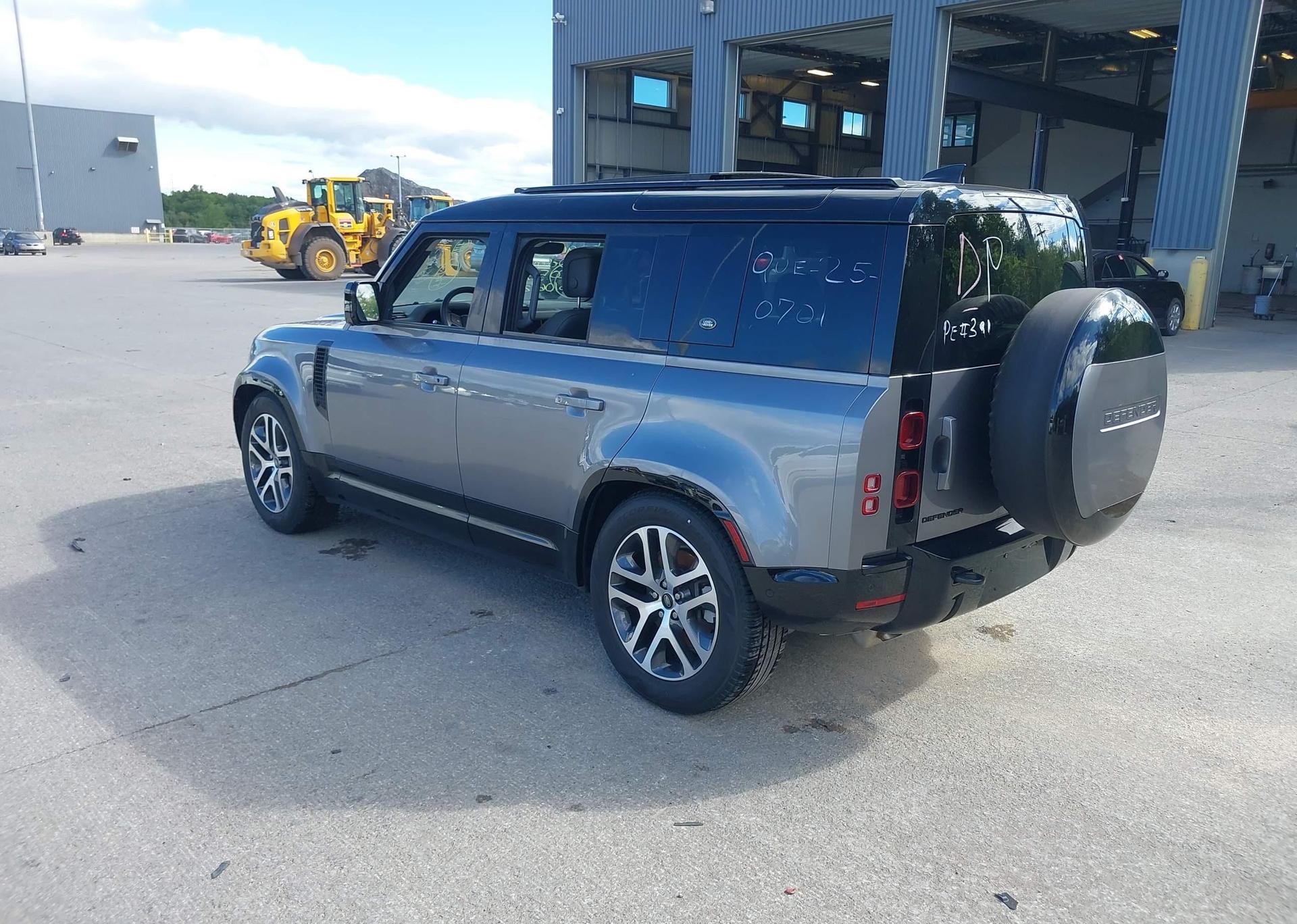 2024 LAND ROVER DEFENDER 110 X-DYNAMIC SE