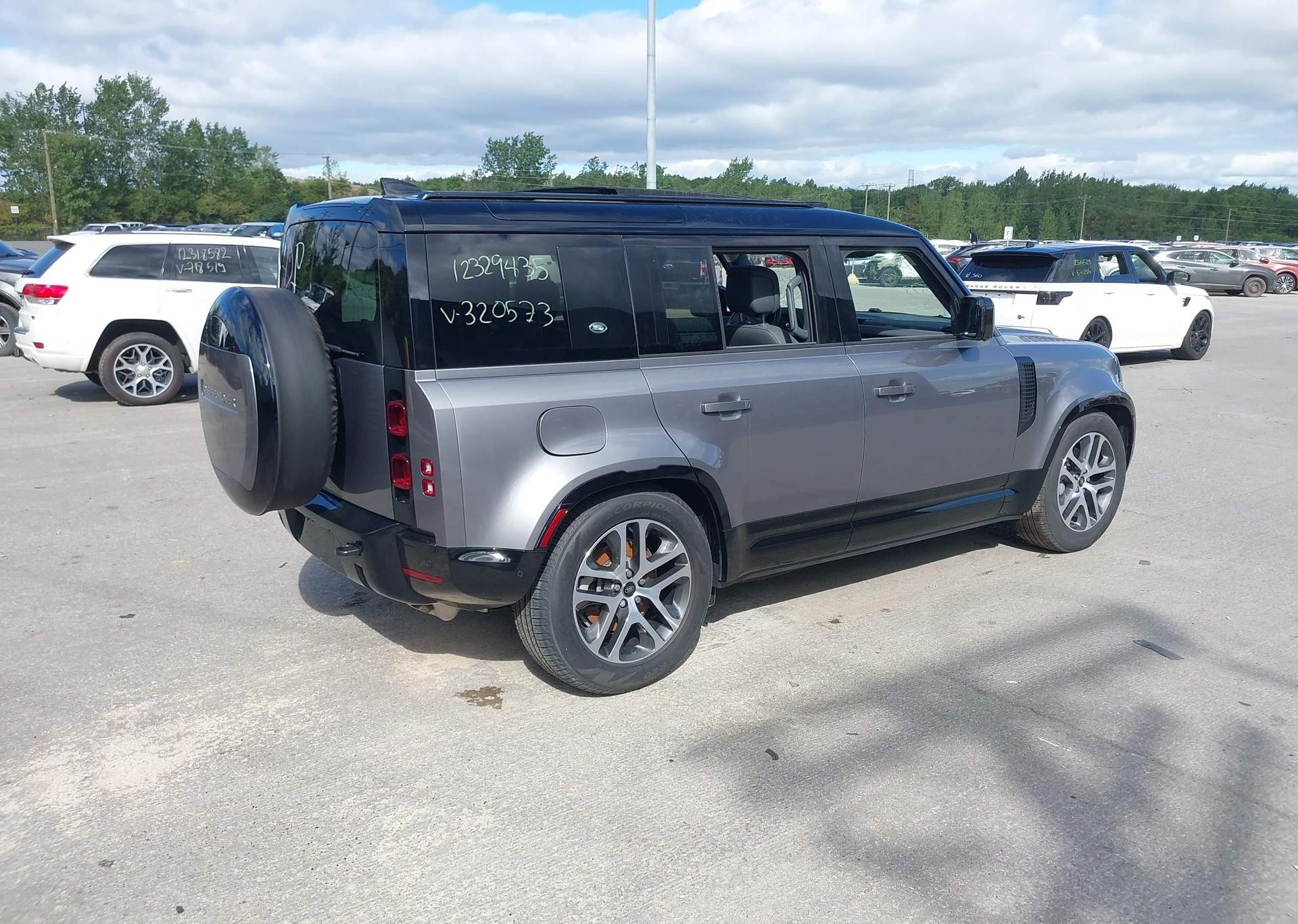 2024 LAND ROVER DEFENDER 110 X-DYNAMIC SE