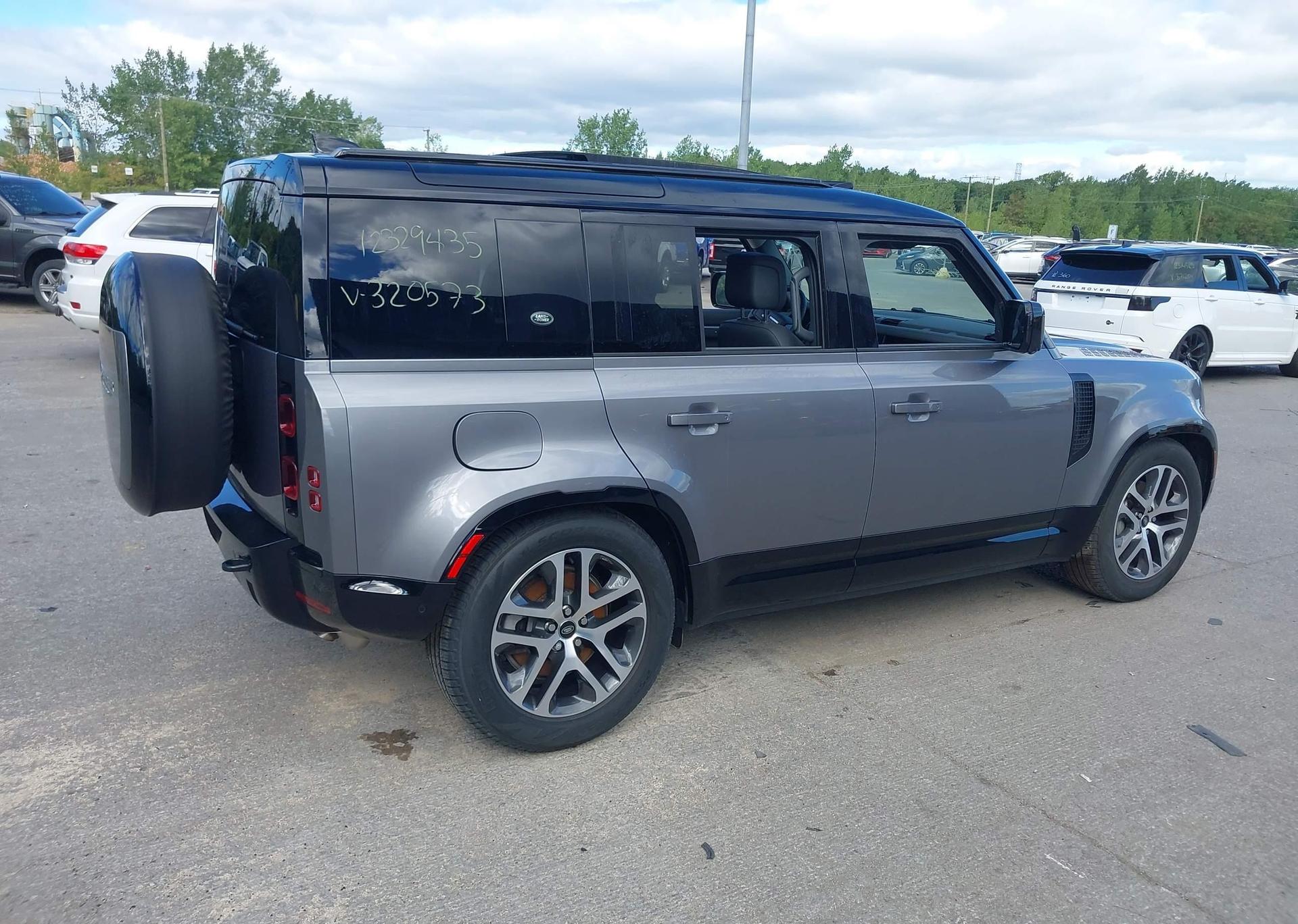 2024 LAND ROVER DEFENDER 110 X-DYNAMIC SE