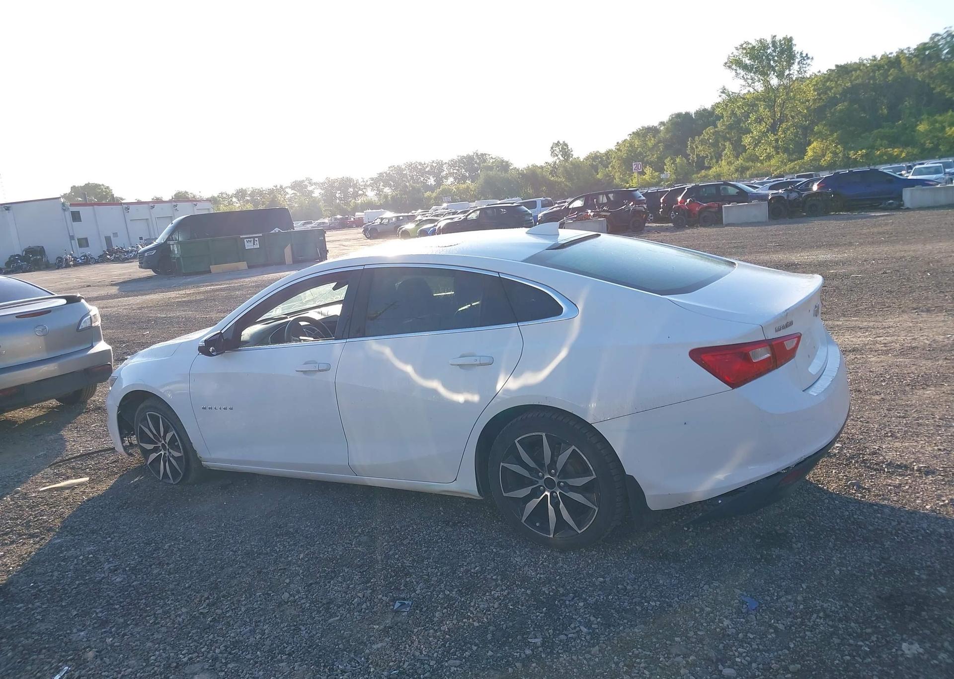 2017 CHEVROLET MALIBU 1LT
