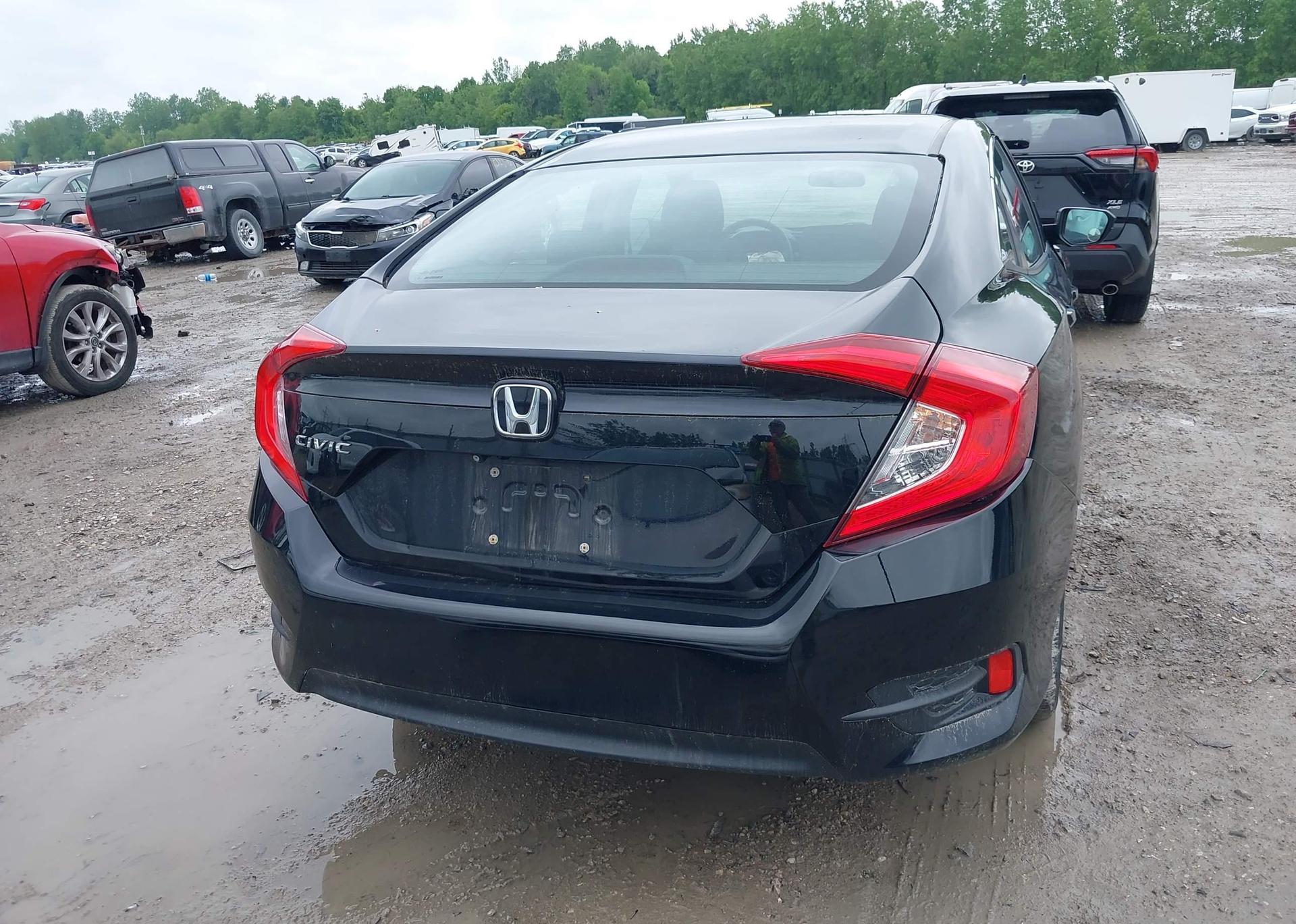 2017 HONDA CIVIC LX