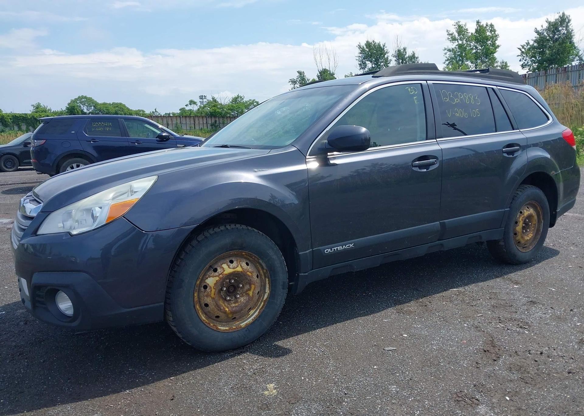 2013 SUBARU OUTBACK 2.5I PREMIUM