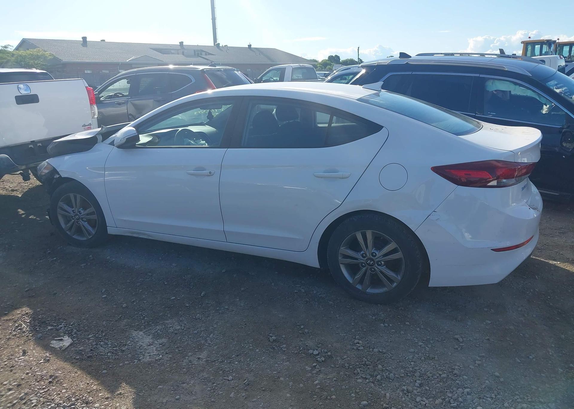 2018 HYUNDAI ELANTRA