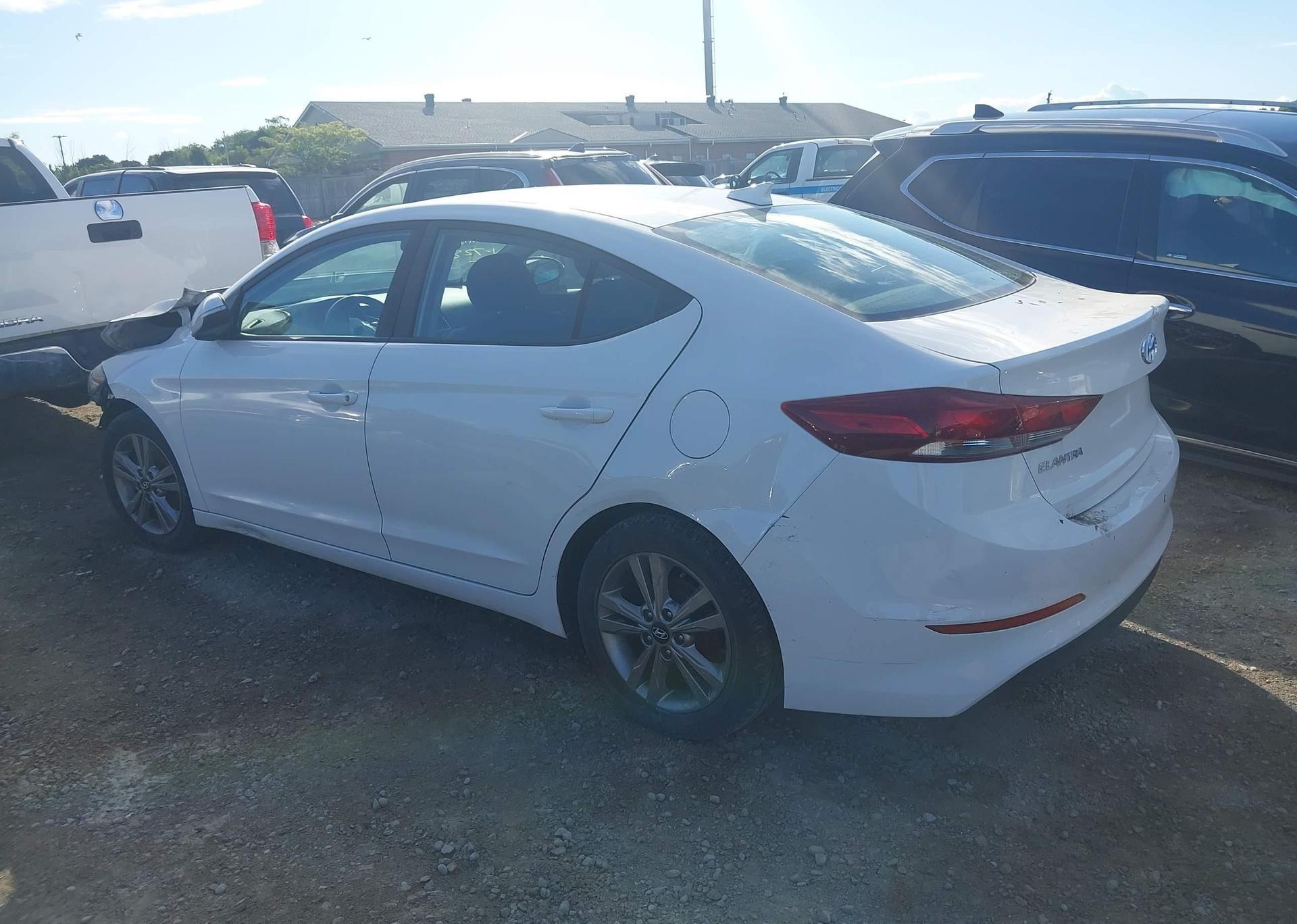 2018 HYUNDAI ELANTRA