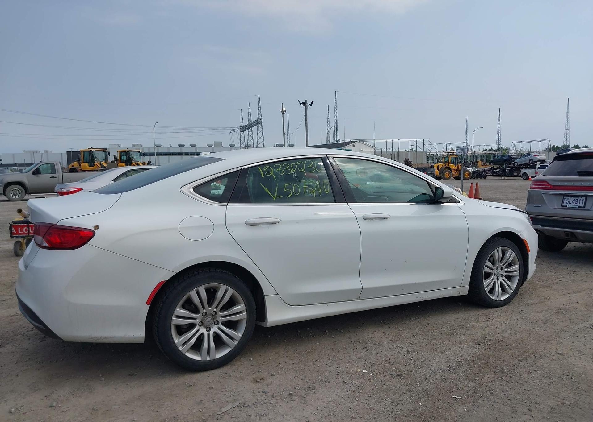 2015 CHRYSLER 200 LIMITED