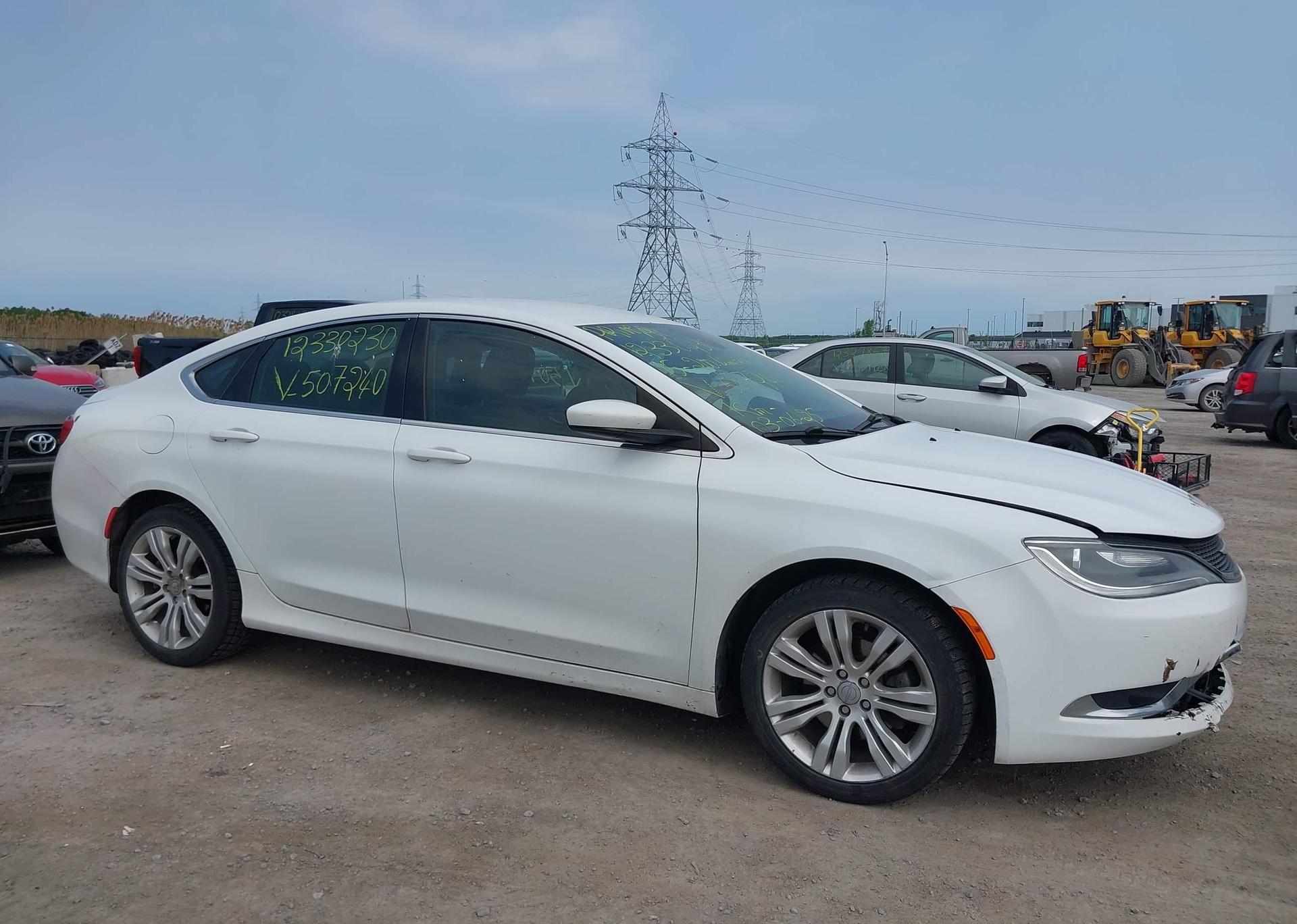 2015 CHRYSLER 200 LIMITED