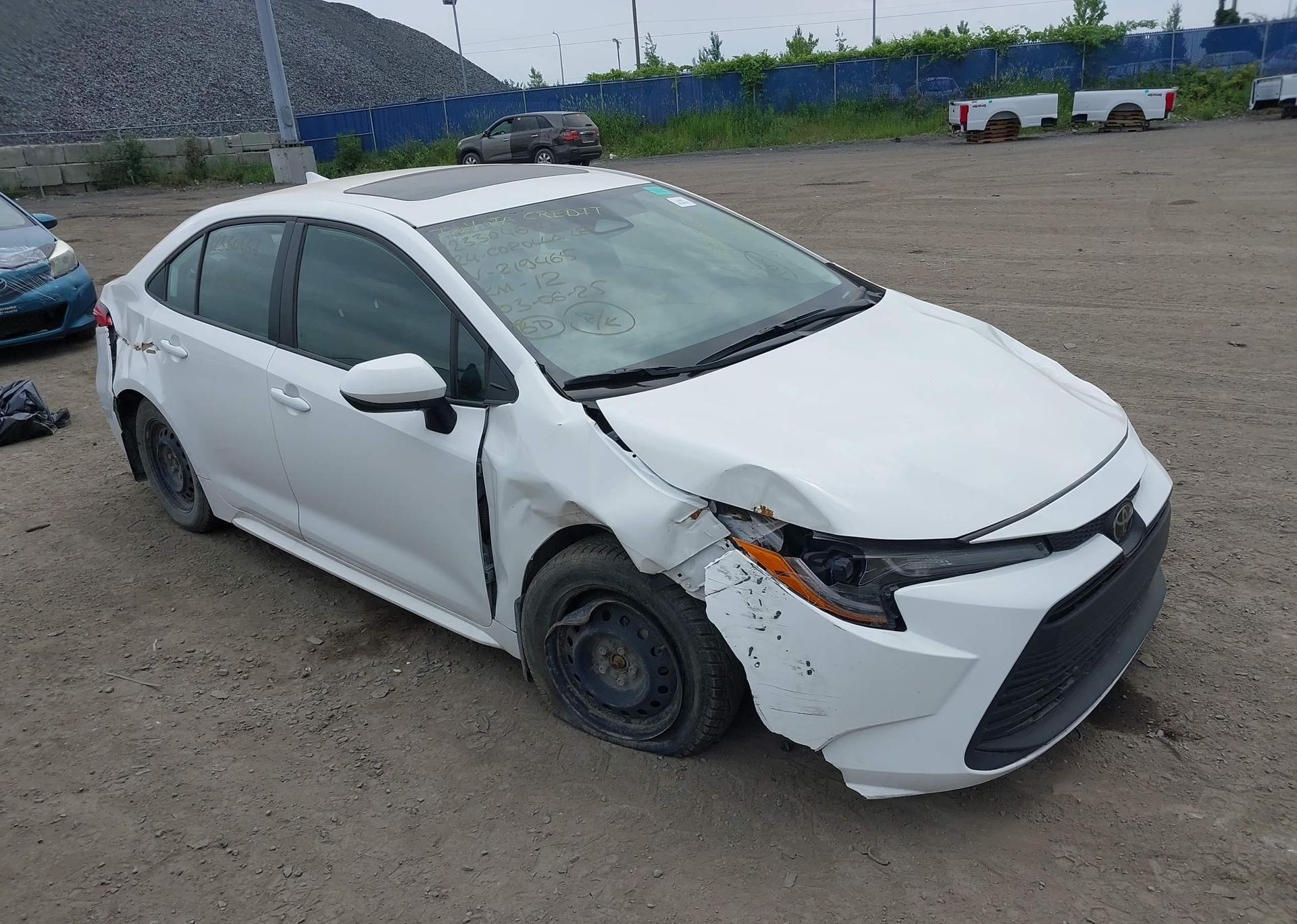 2024 TOYOTA COROLLA LE