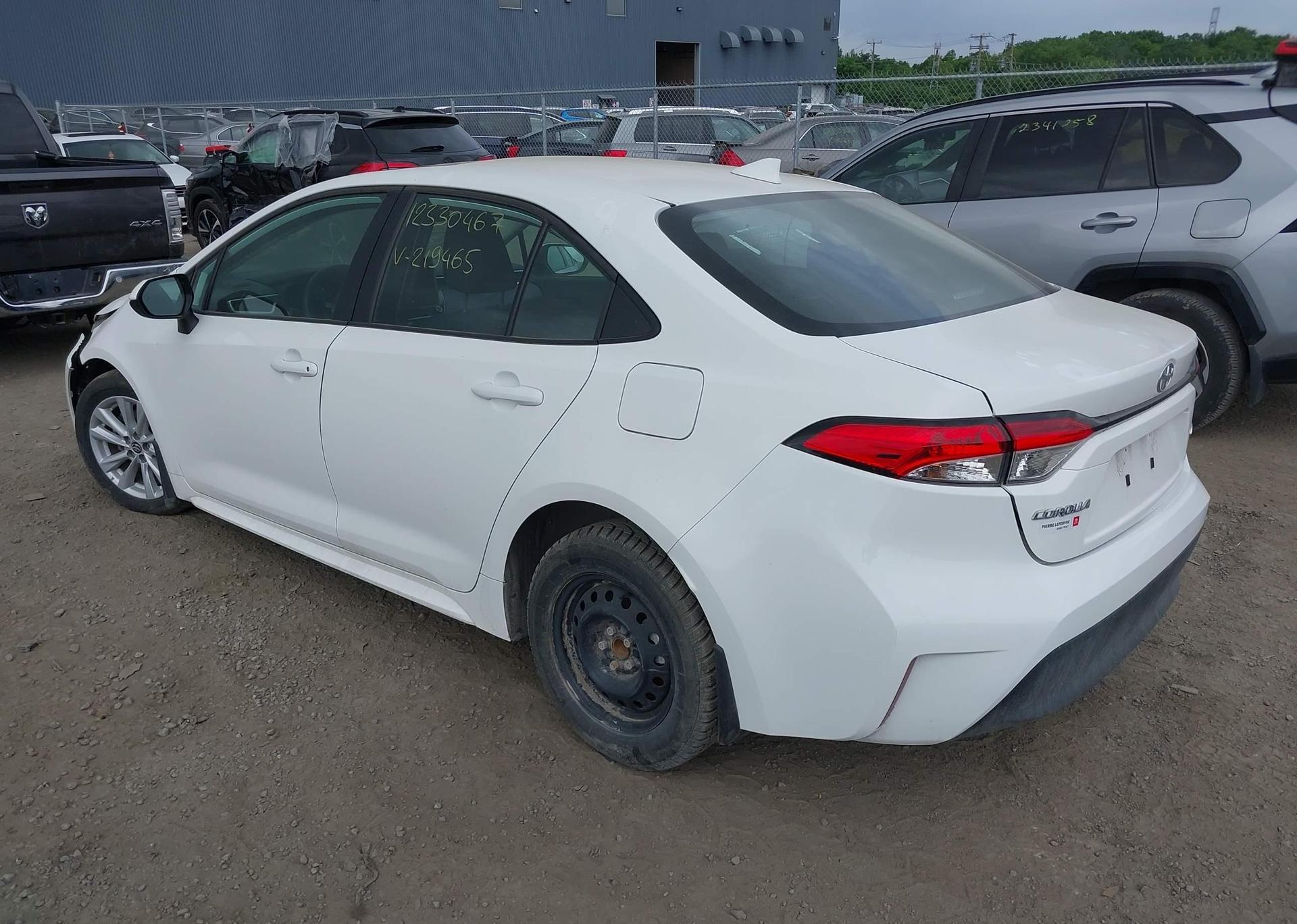 2024 TOYOTA COROLLA LE