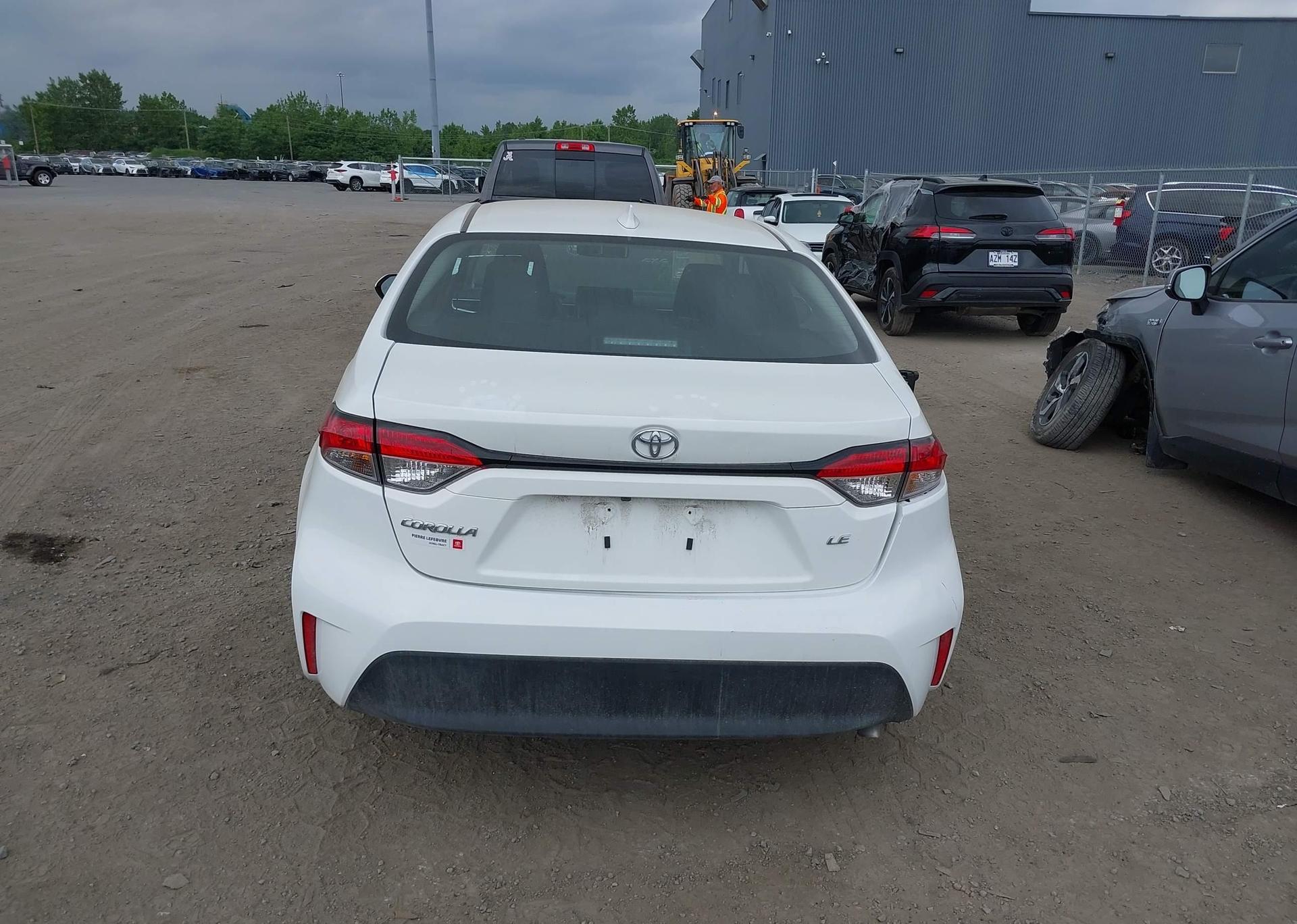 2024 TOYOTA COROLLA LE