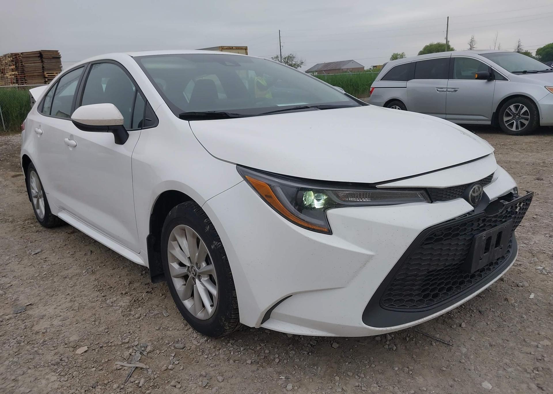 2022 TOYOTA COROLLA LE