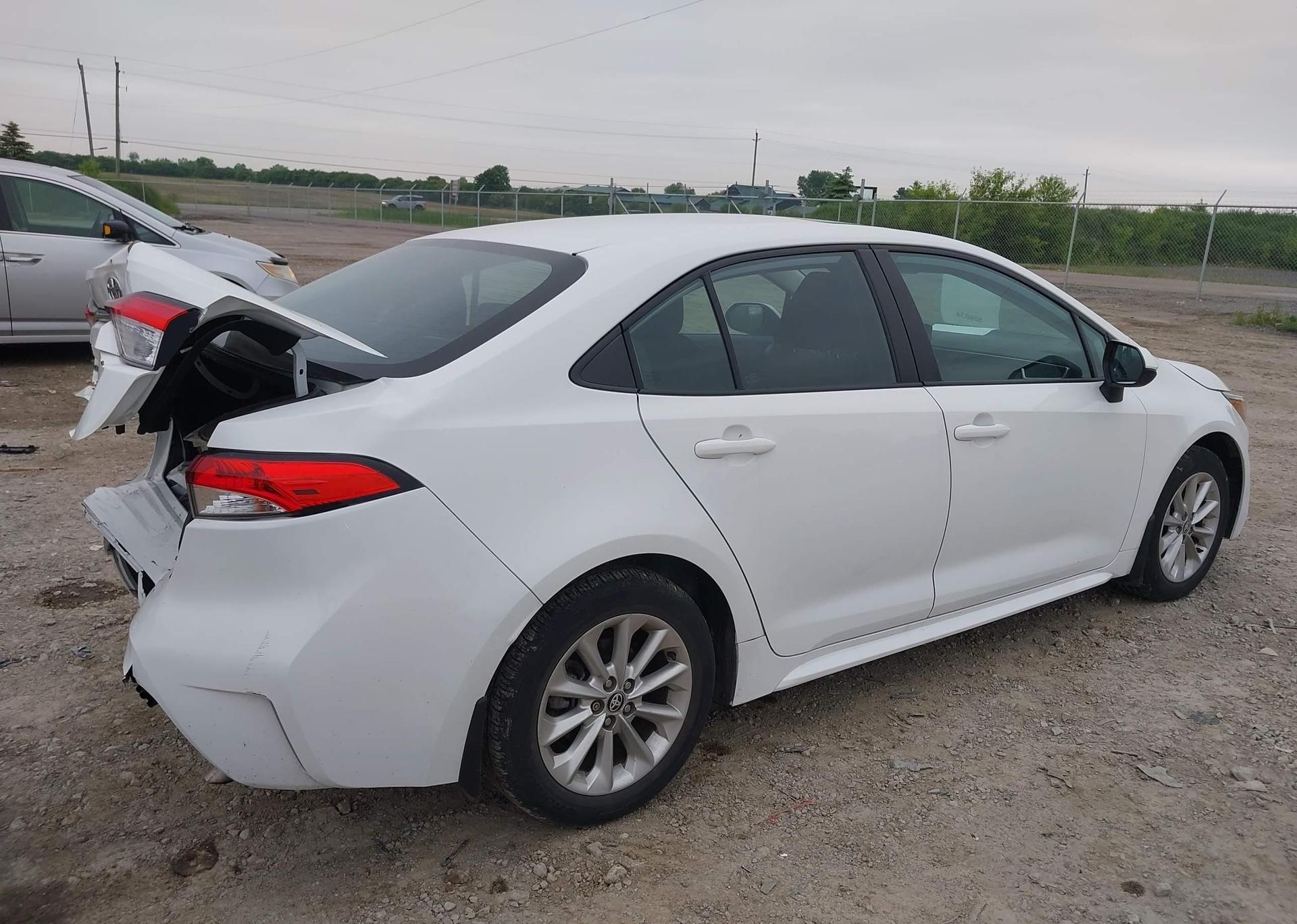 2022 TOYOTA COROLLA LE