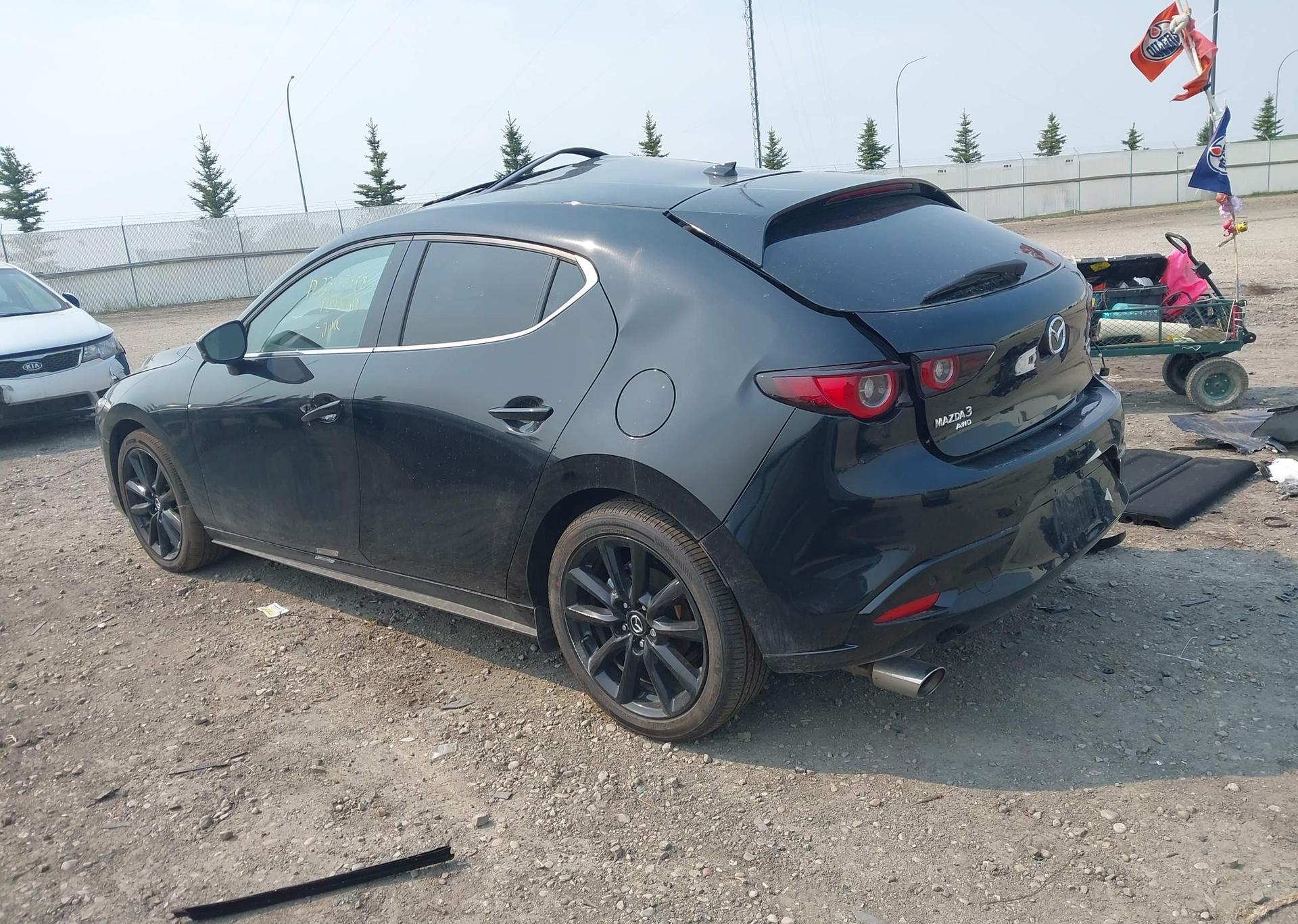 2025 MAZDA MAZDA3 GT W