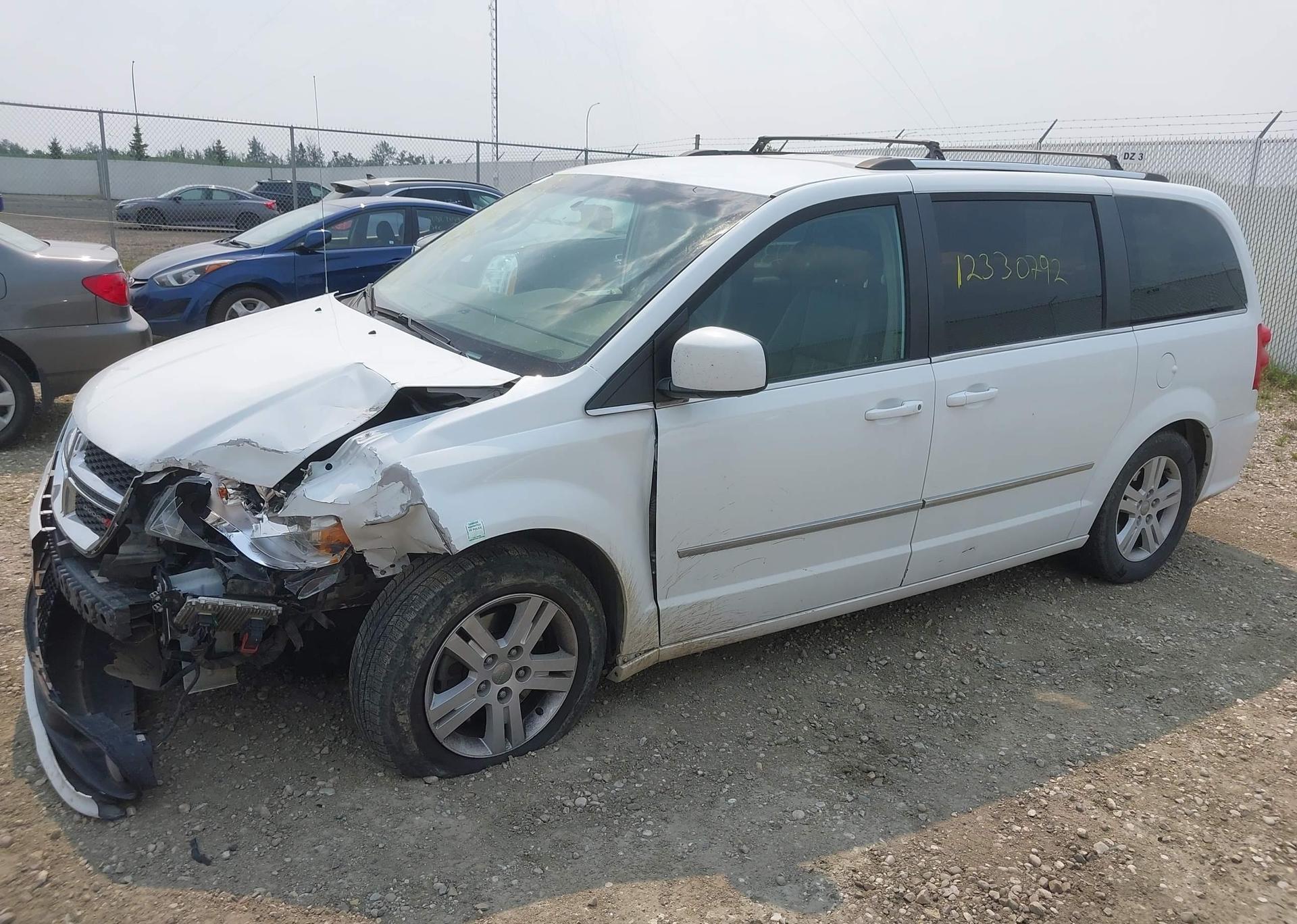 2016 DODGE GRAND CARAVAN CREW