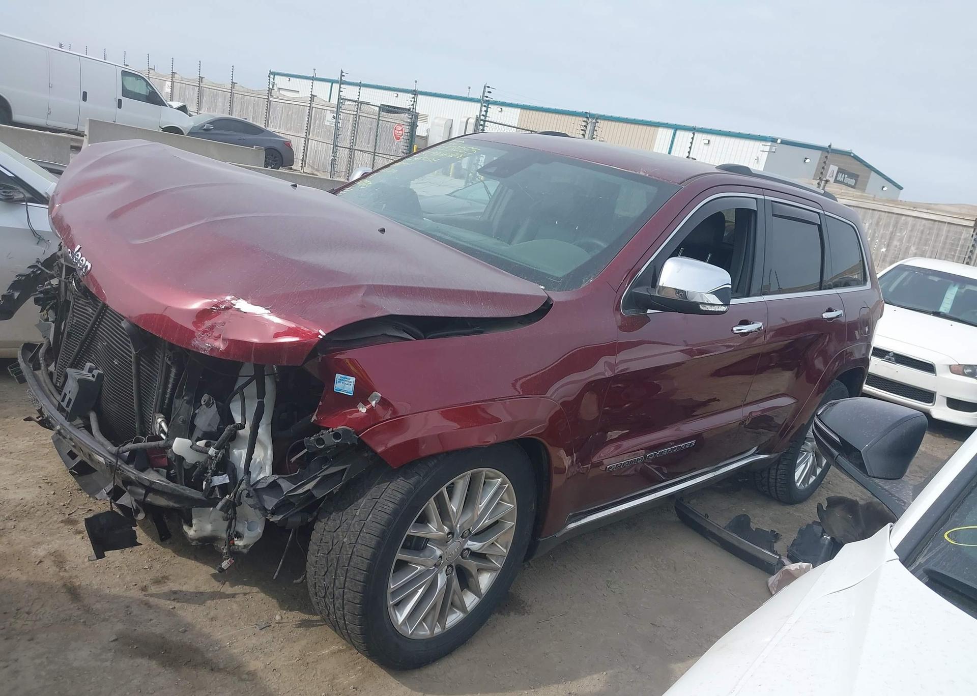 2018 JEEP GRAND CHEROKEE SUMMIT
