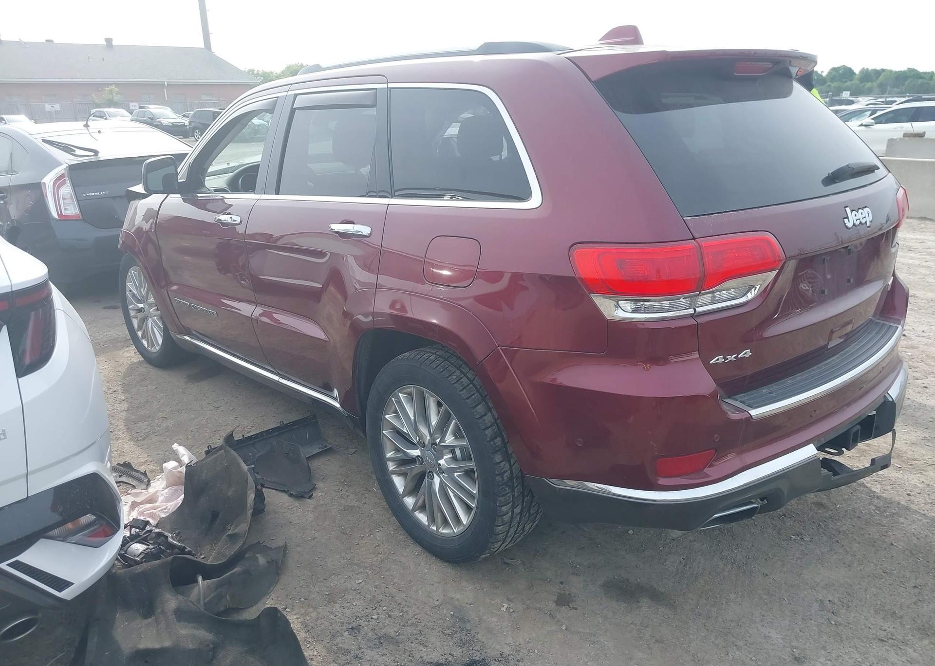 2018 JEEP GRAND CHEROKEE SUMMIT