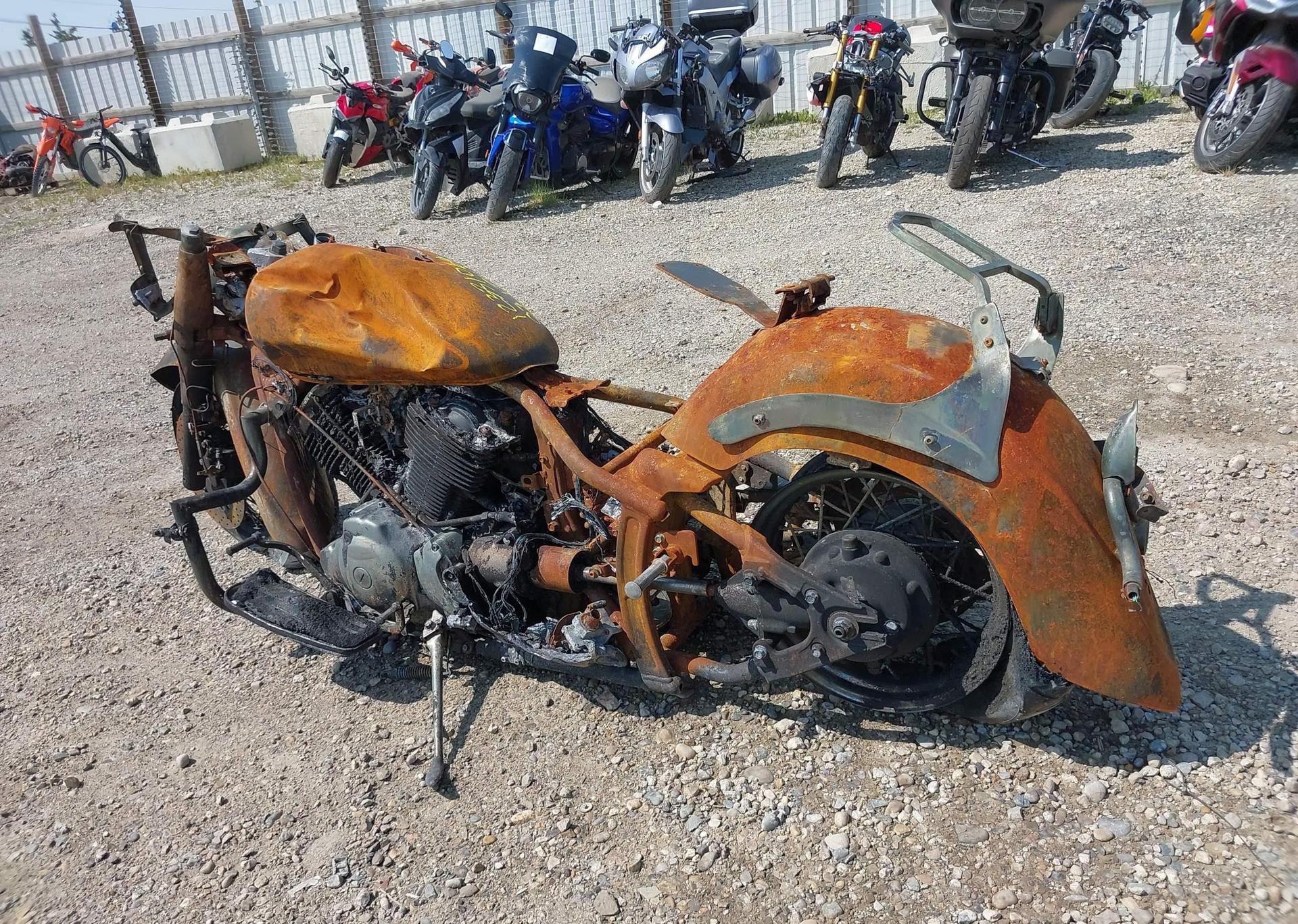 2003 YAMAHA VP11 N