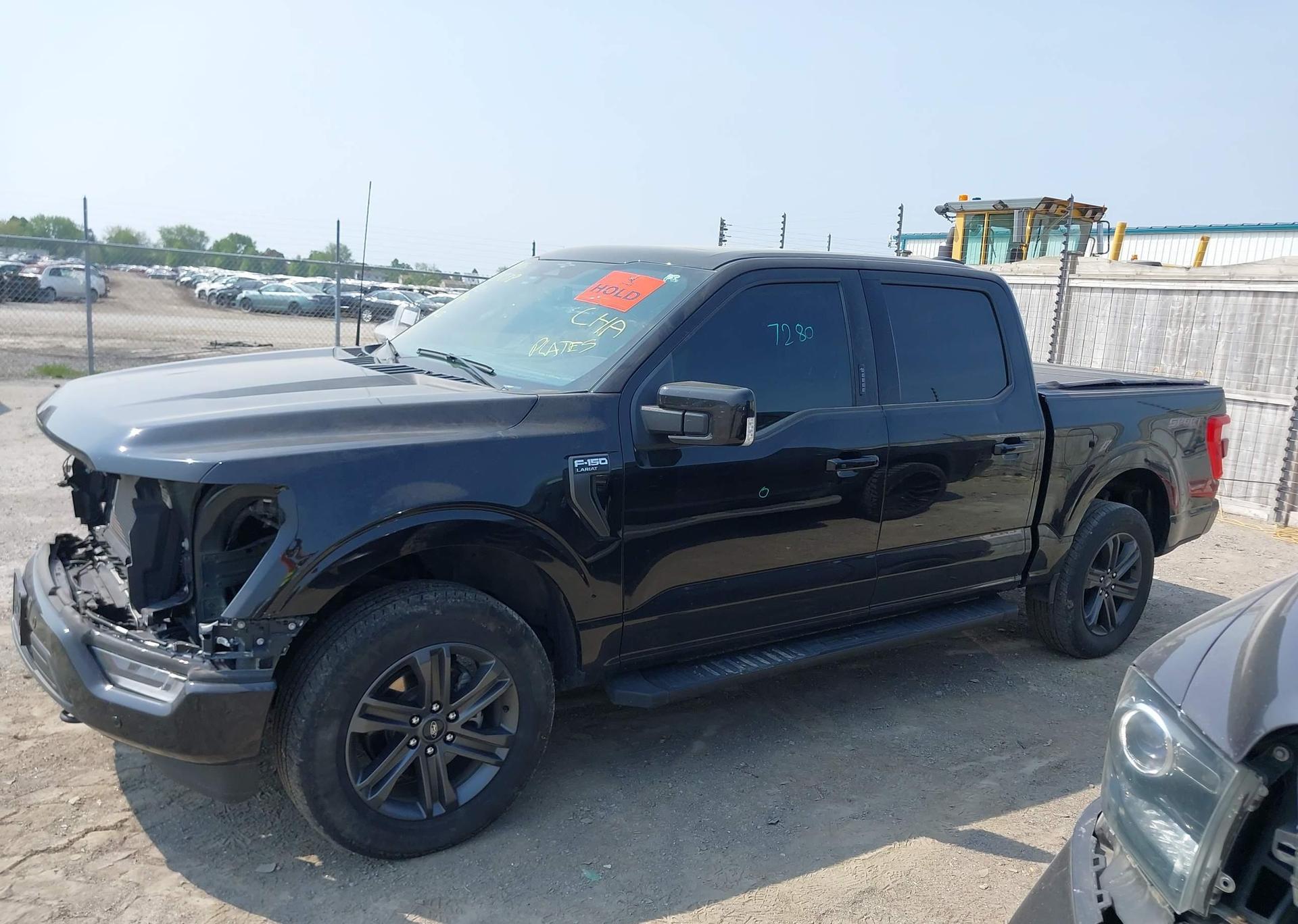 2023 FORD F-150 LARIAT
