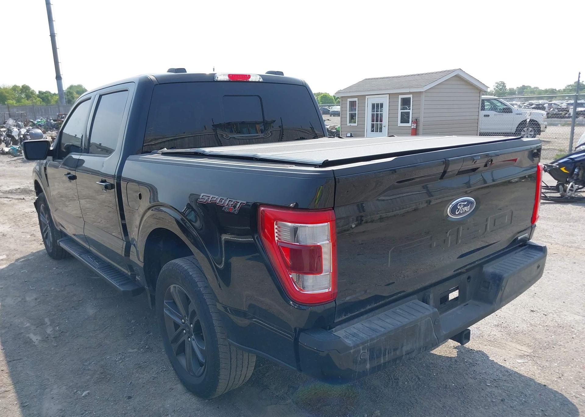 2023 FORD F-150 LARIAT