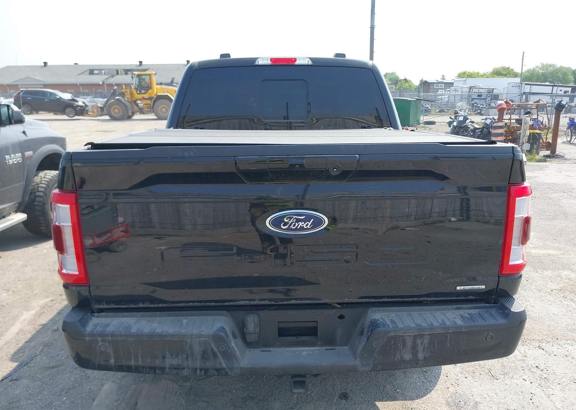 2023 FORD F-150 LARIAT