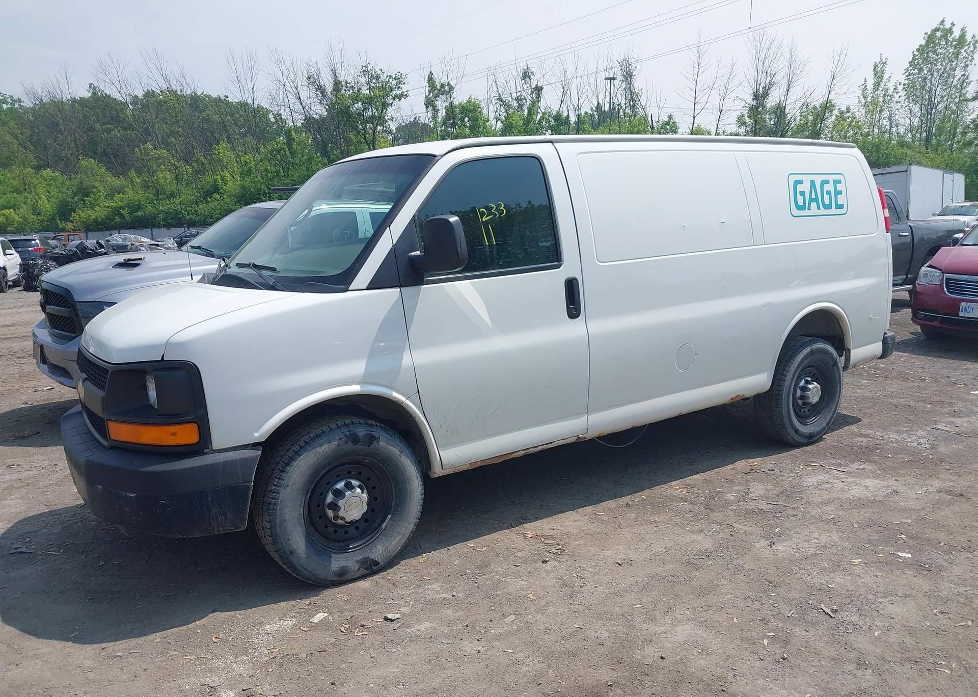 2012 CHEVROLET EXPRESS 2500 STANDARD