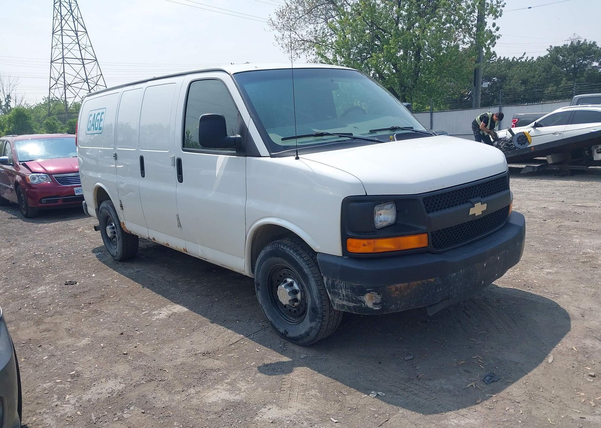 2012 CHEVROLET EXPRESS 2500 STANDARD