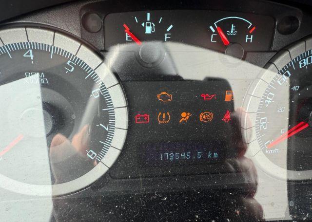 2010 FORD ESCAPE LIMITED