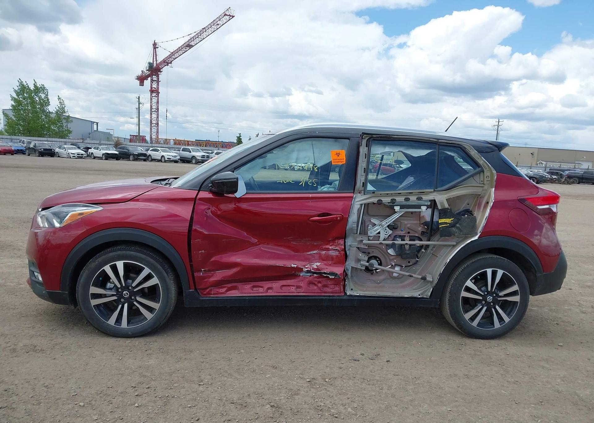 2020 NISSAN KICKS SR