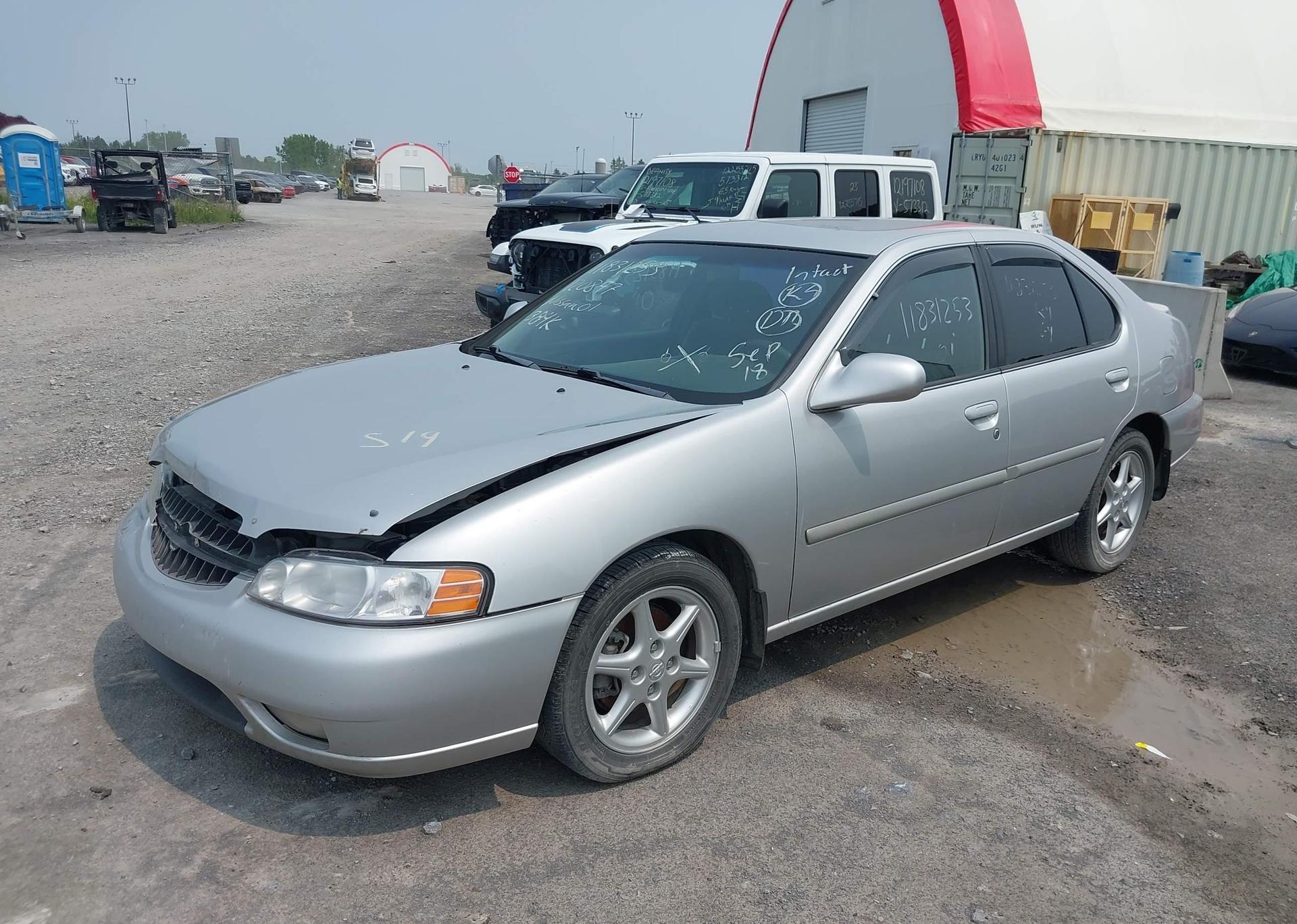 2001 NISSAN ALTIMA GXE