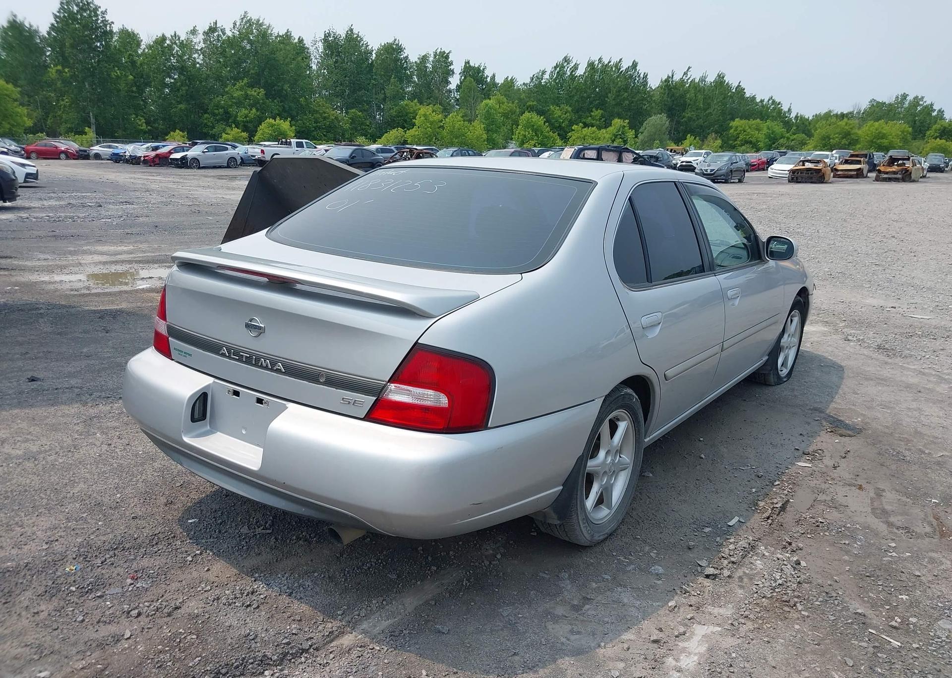 2001 NISSAN ALTIMA GXE