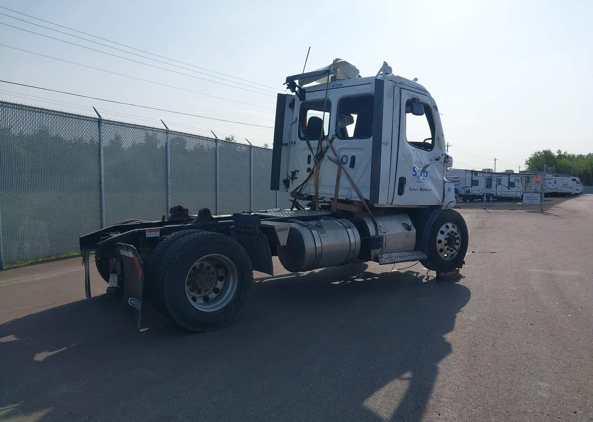2024 FREIGHTLINER NEW CASCADIA 116