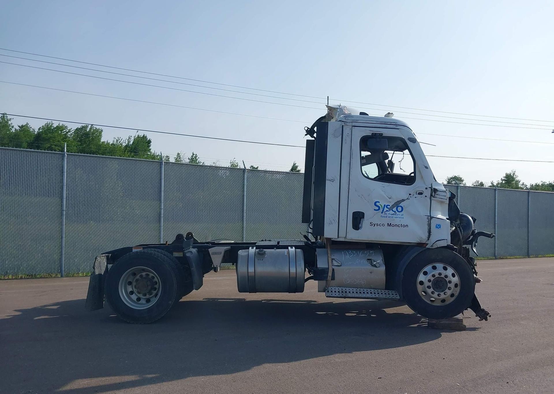 2024 FREIGHTLINER NEW CASCADIA 116