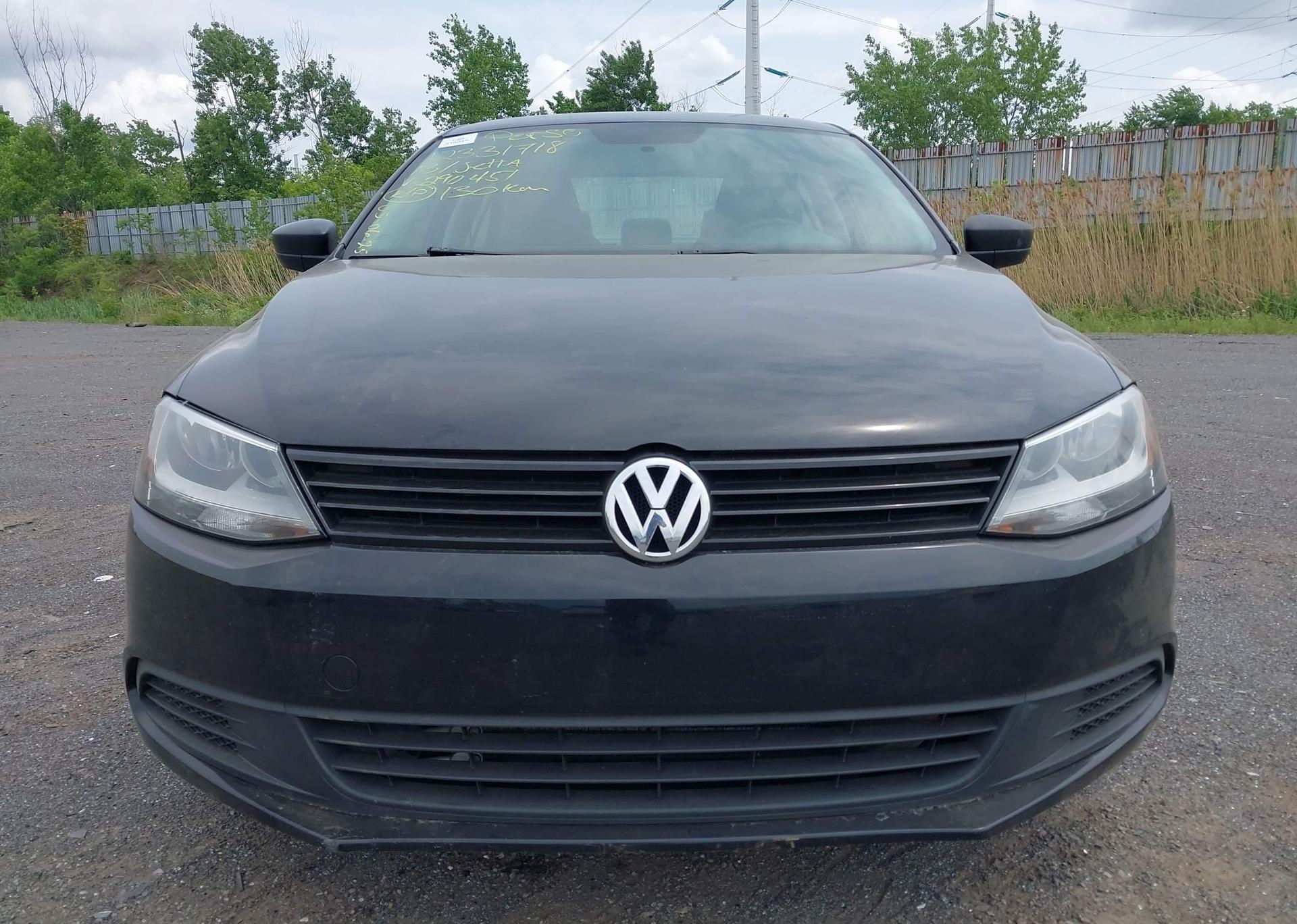 2013 VOLKSWAGEN JETTA S