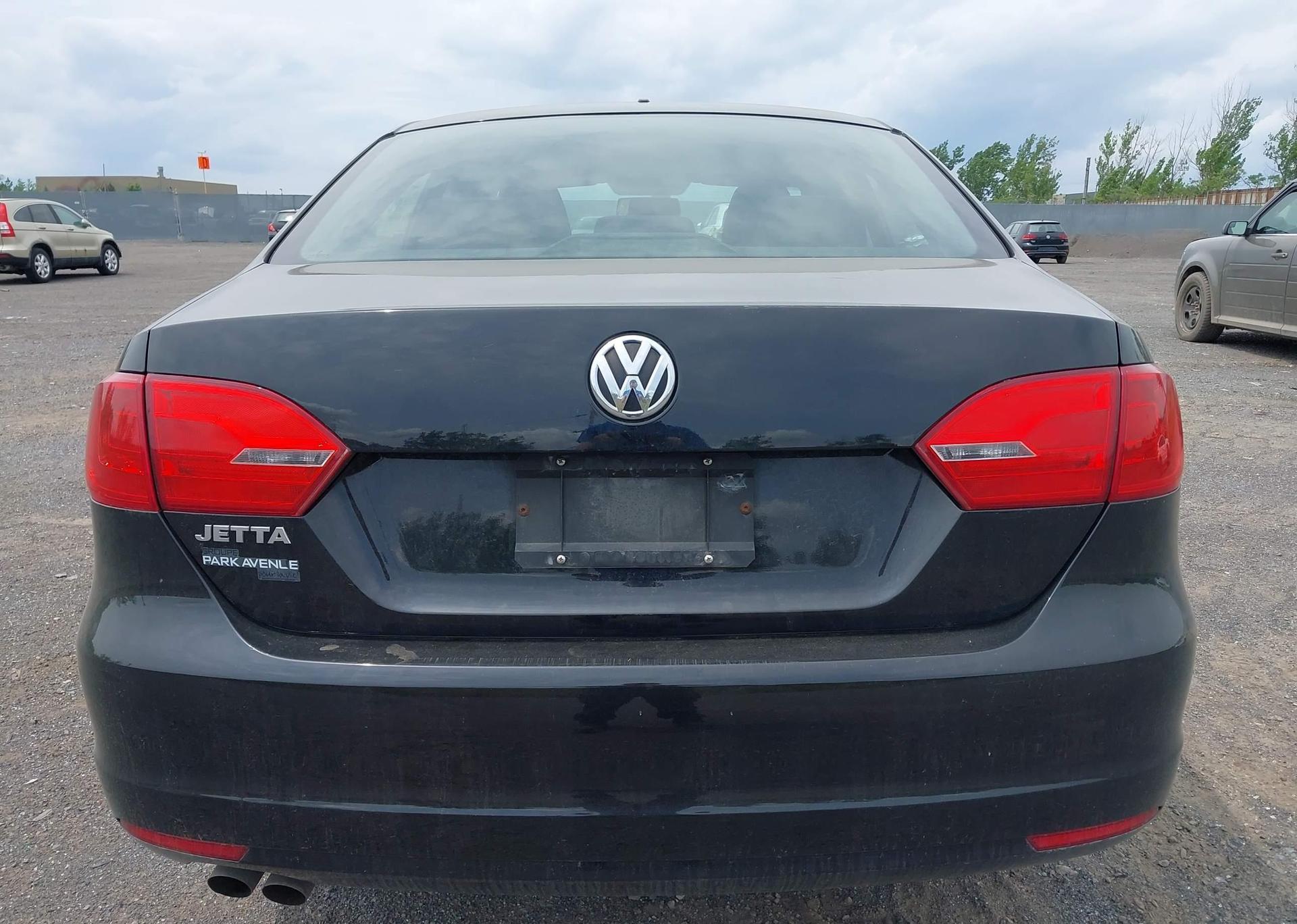 2013 VOLKSWAGEN JETTA S