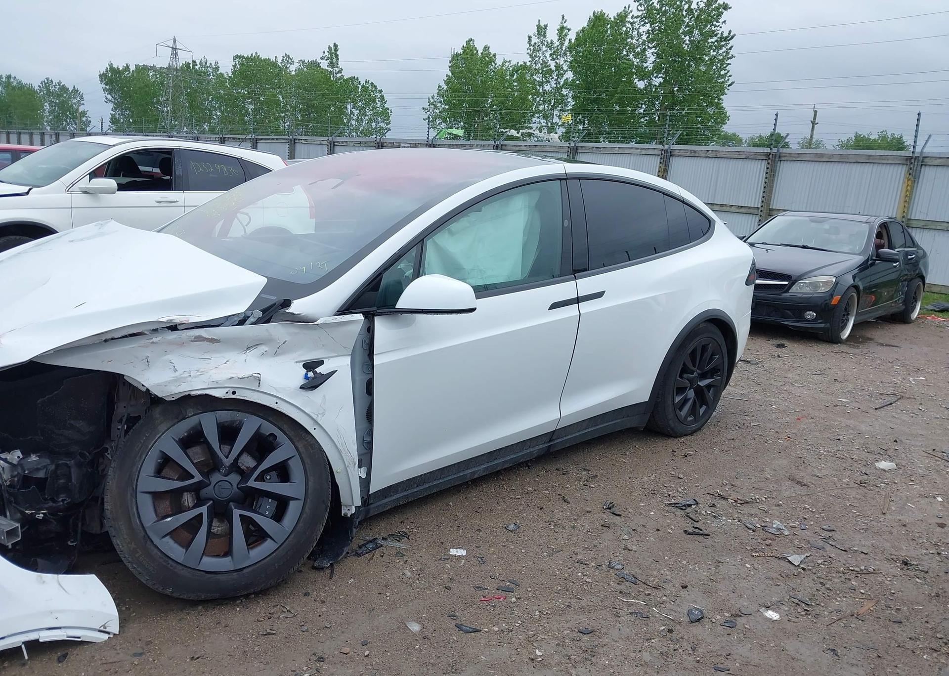 2024 TESLA MODEL X AWD