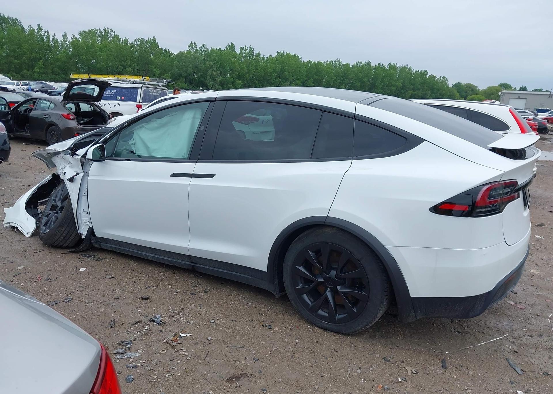 2024 TESLA MODEL X AWD