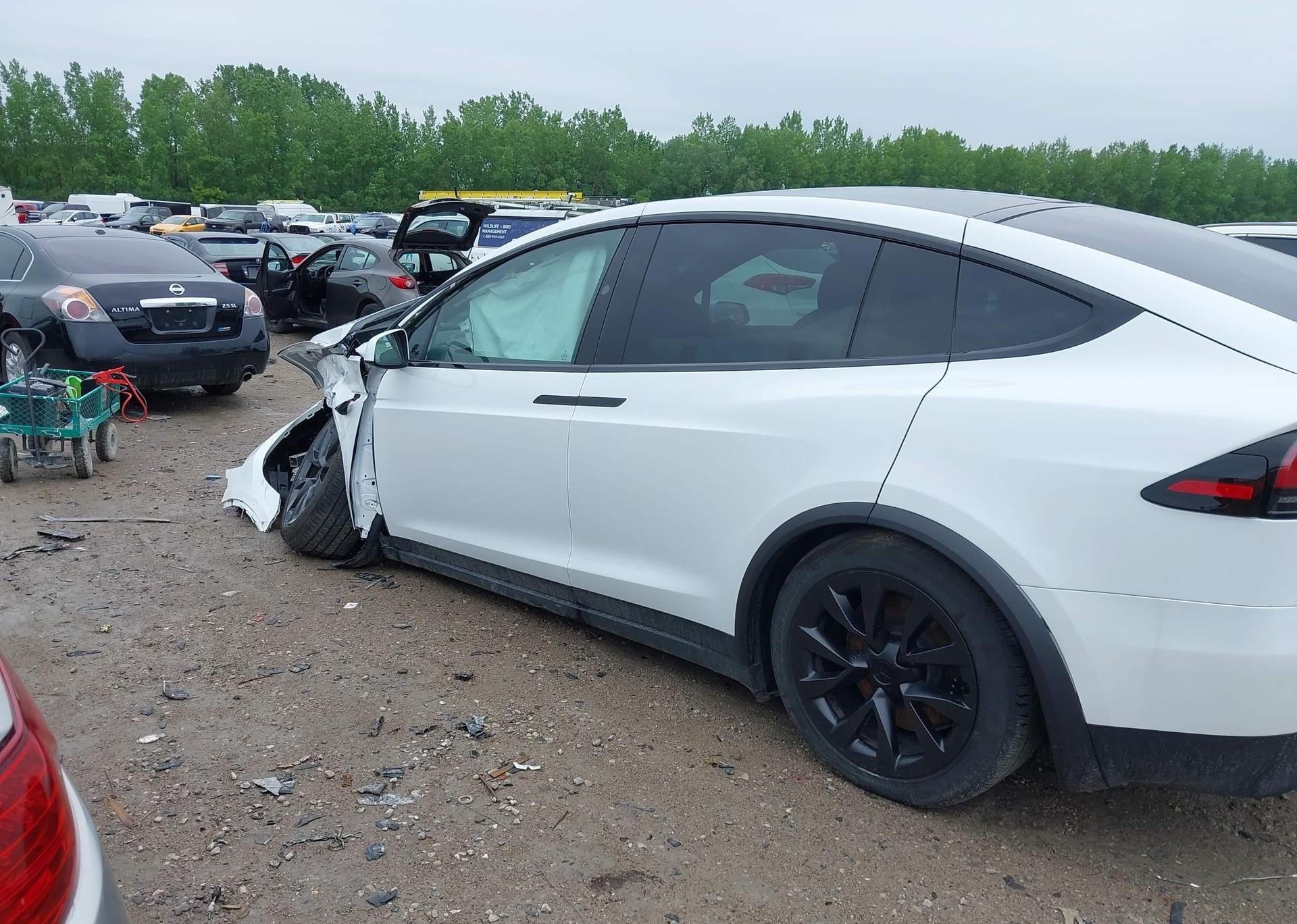 2024 TESLA MODEL X AWD