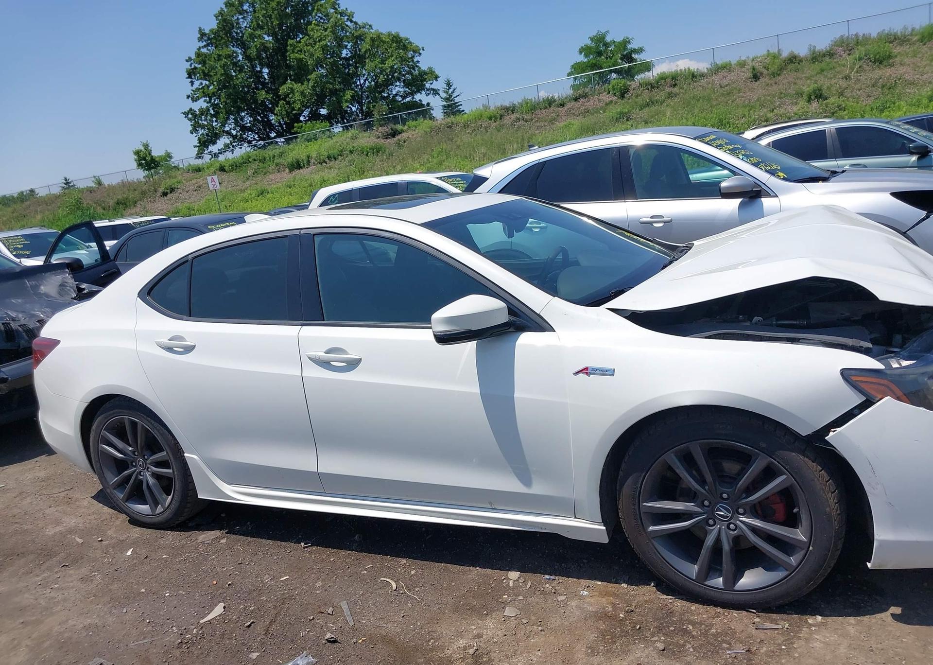 2018 ACURA TLX