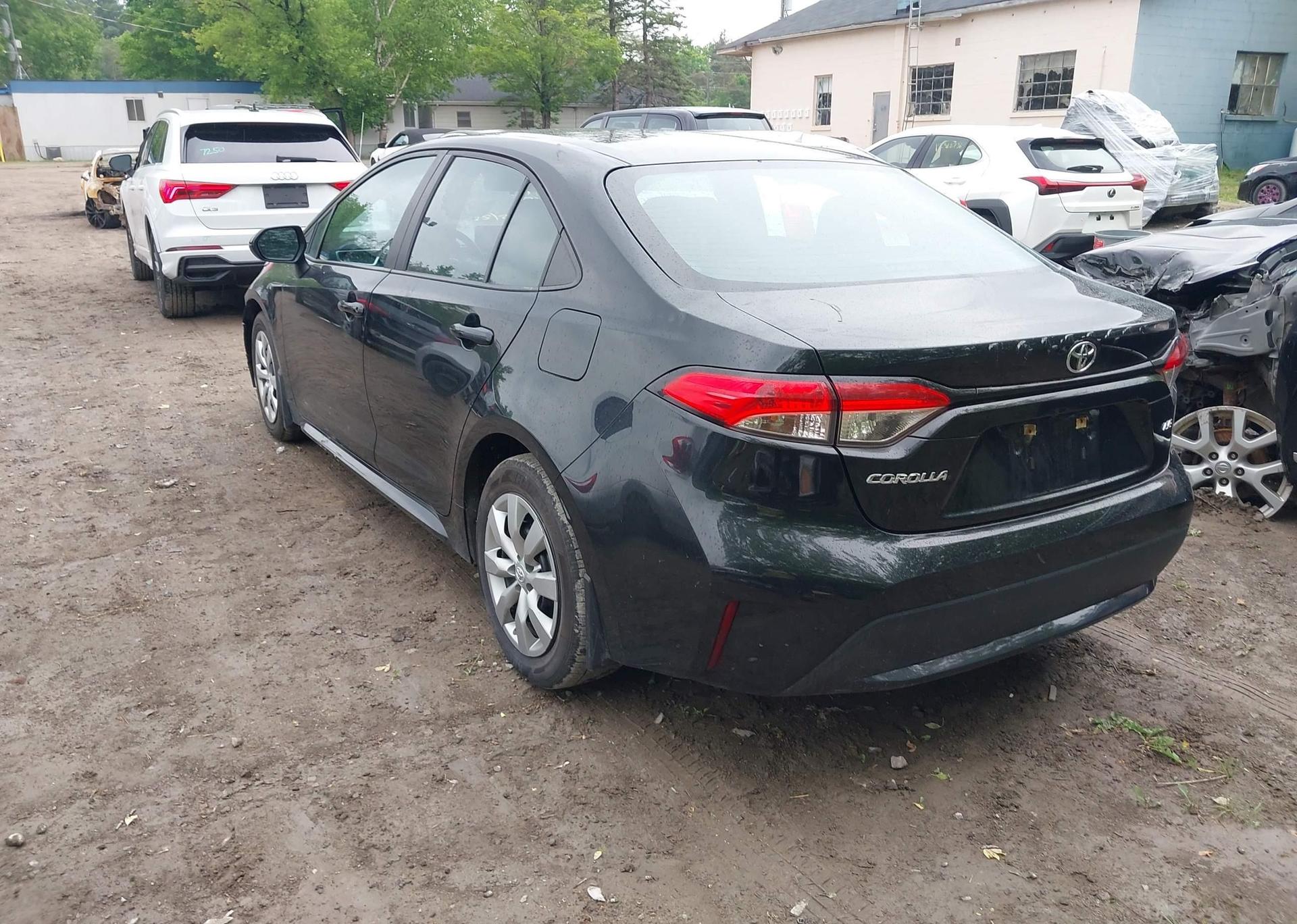 2022 TOYOTA COROLLA LE