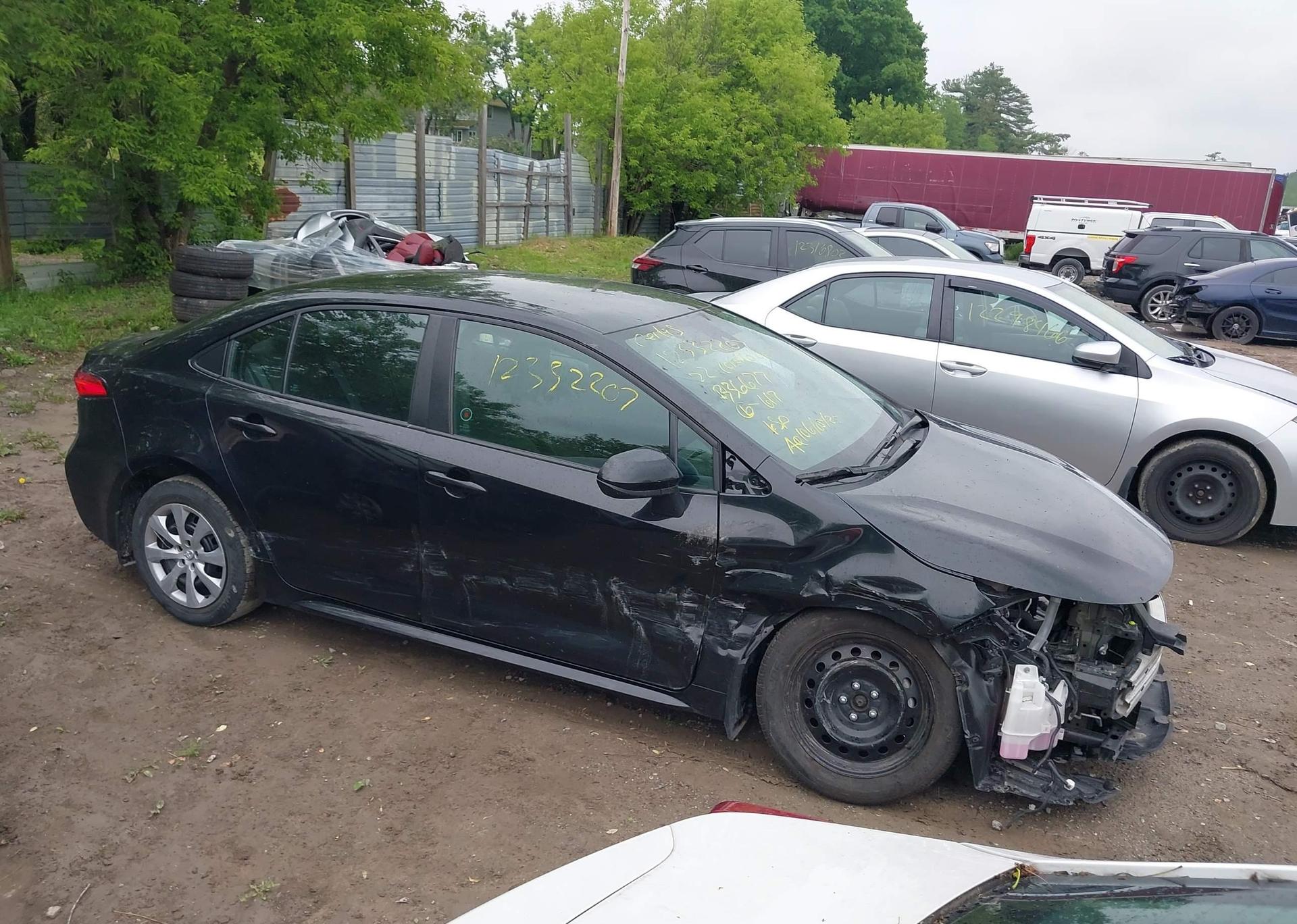 2022 TOYOTA COROLLA LE