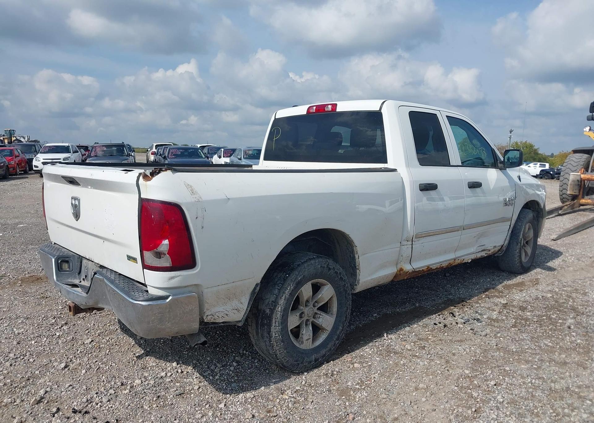 2014 RAM 1500 ST