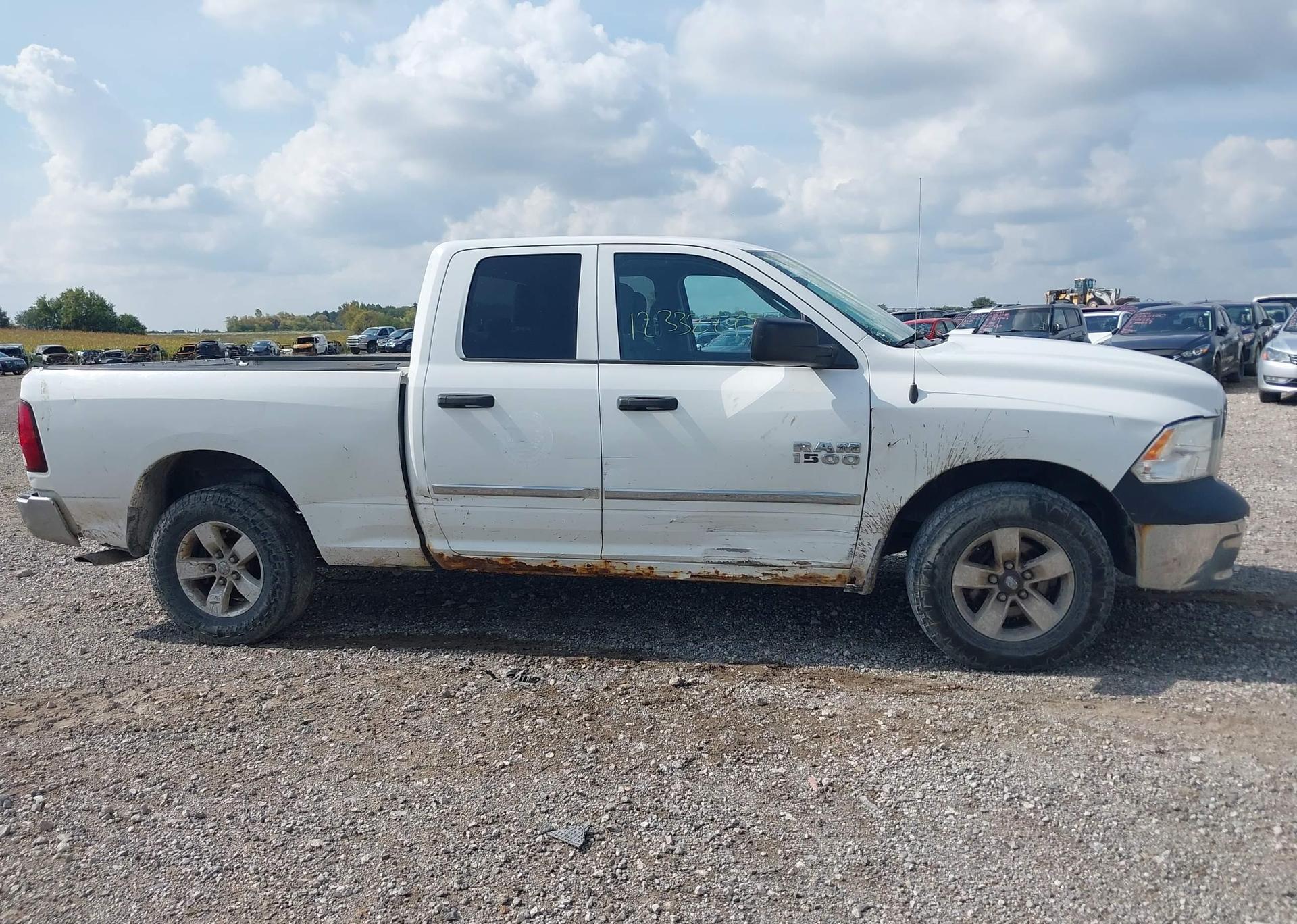 2014 RAM 1500 ST