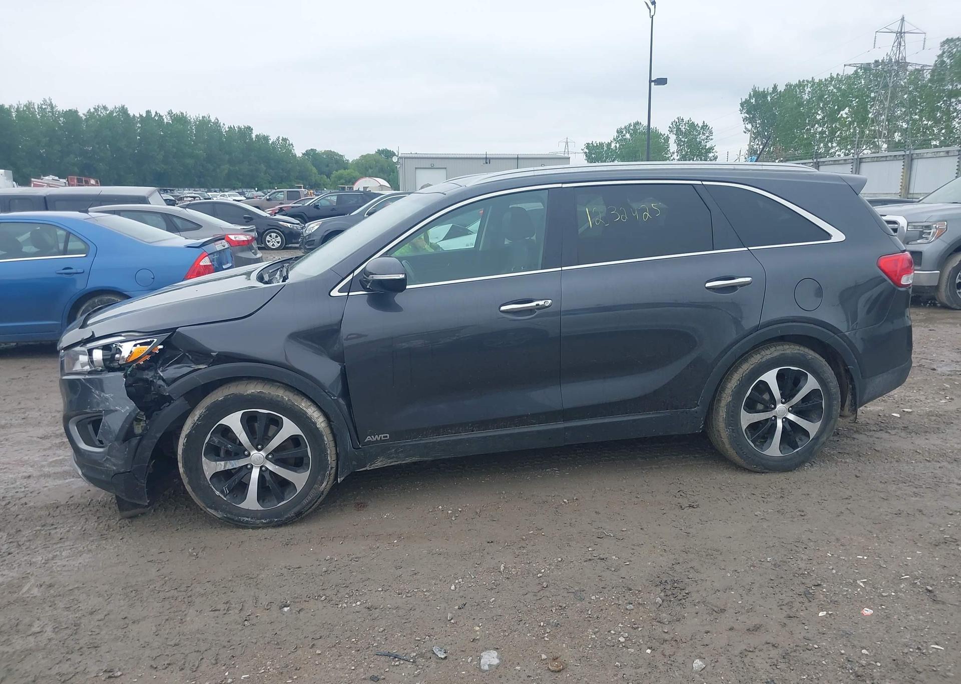 2016 KIA SORENTO EX