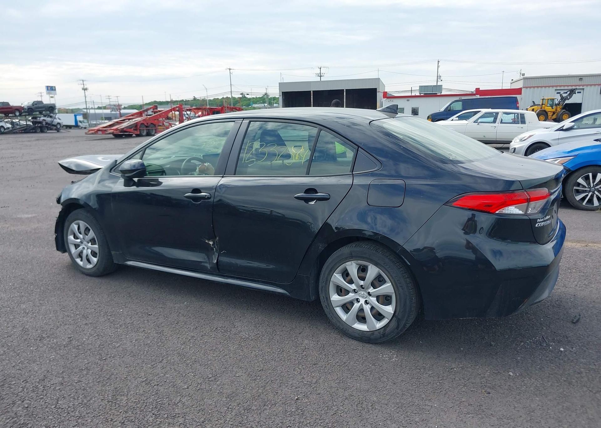 2020 TOYOTA COROLLA LE