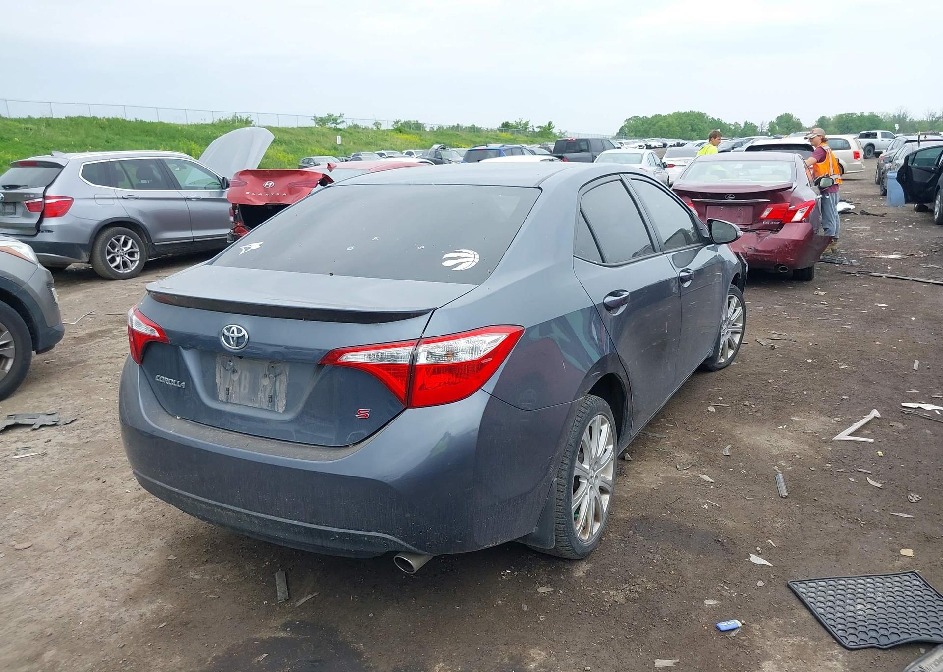 2015 TOYOTA COROLLA S