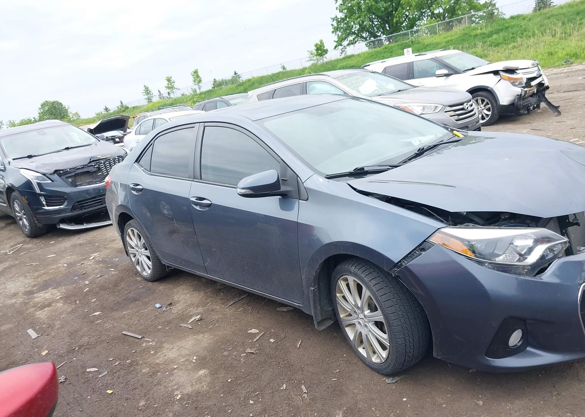 2015 TOYOTA COROLLA S