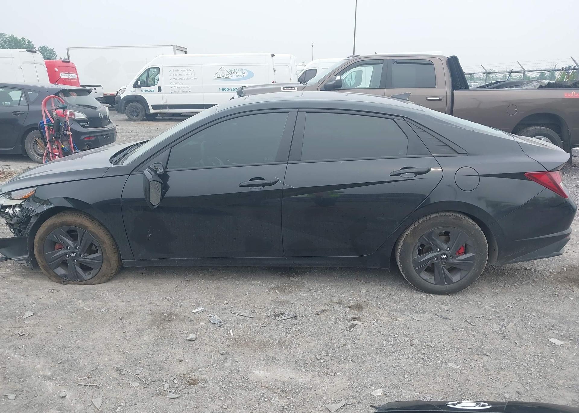 2022 HYUNDAI ELANTRA SEL