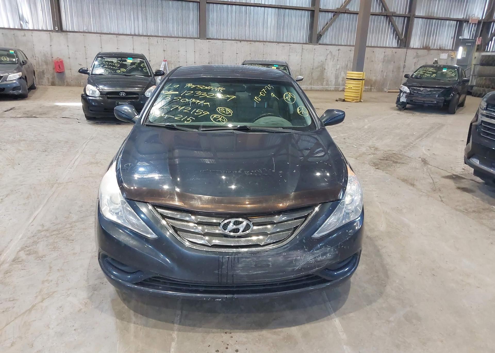 2013 HYUNDAI SONATA GLS